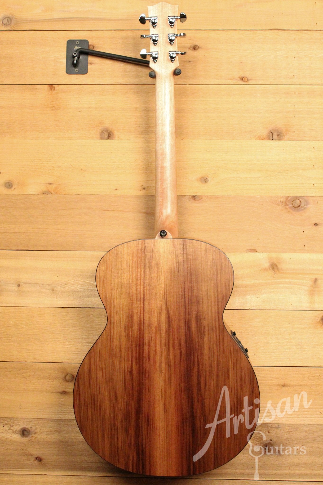 Maton SRS70 Jumbo Guitar Solid Road Series Acoustic Electric AP5 Pro ID-11549 - Artisan Guitars