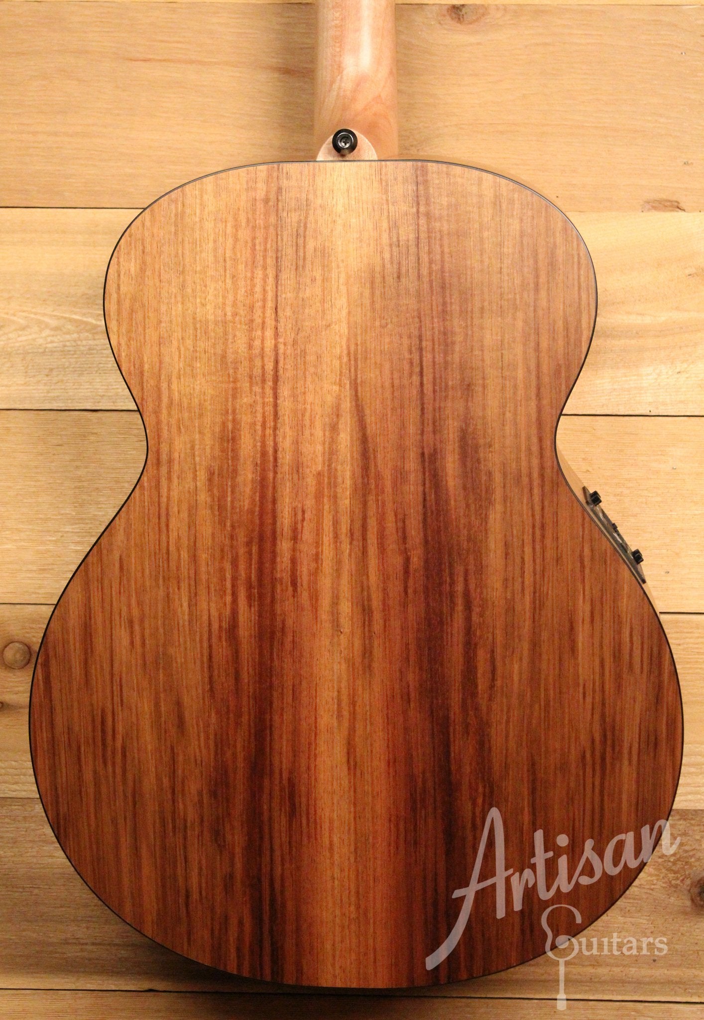 Maton SRS70 Jumbo Guitar Solid Road Series Acoustic Electric AP5 Pro ID-11549 - Artisan Guitars