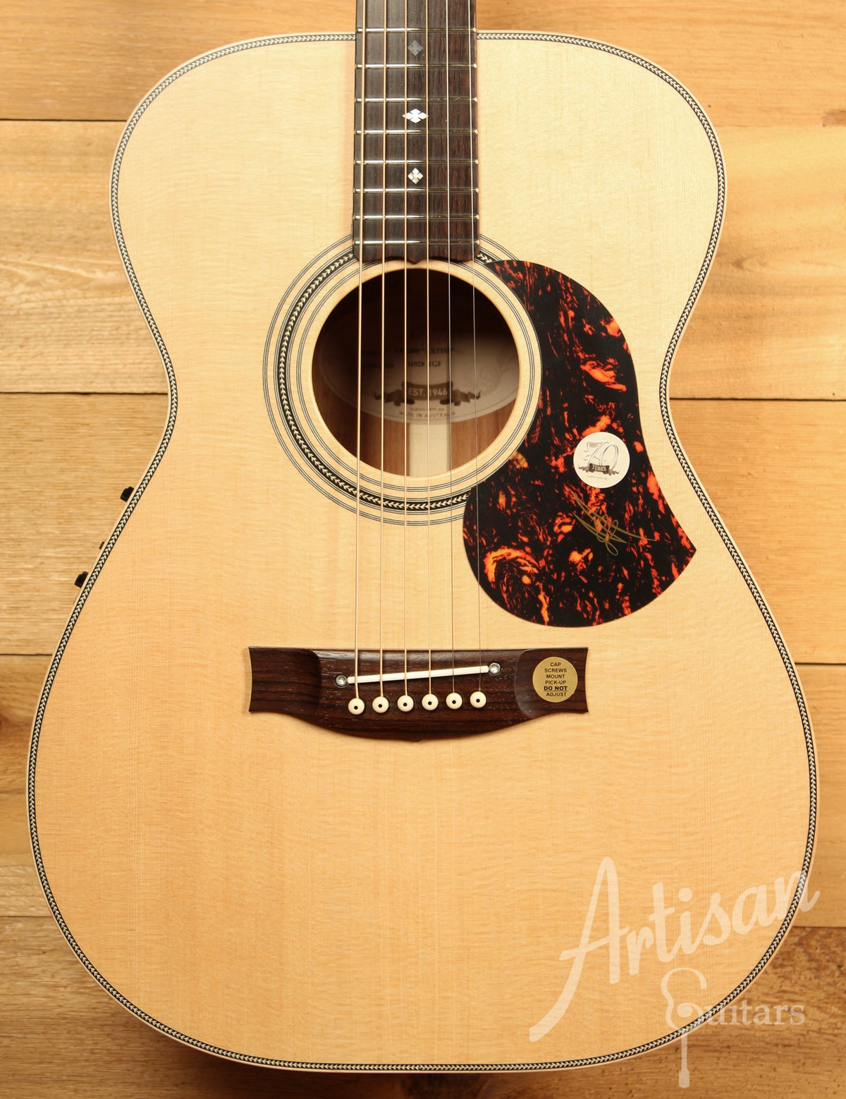 Maton EBG808 Artist Series Sitka Spruce and Blackwood ID-11552 - Artisan Guitars