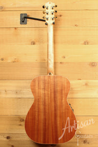 Maton EBG808 Artist Series Sitka Spruce and Blackwood ID-11552 - Artisan Guitars