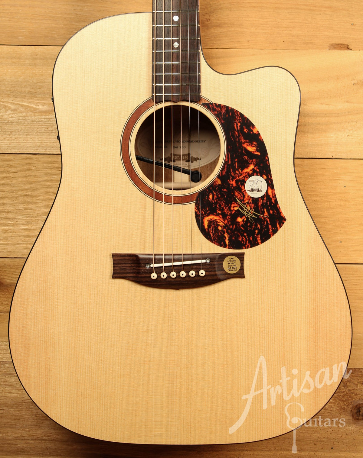 Maton SRS70C Solid Road Series Acoustic Electric AP5 Pro ID-11555 - Artisan Guitars