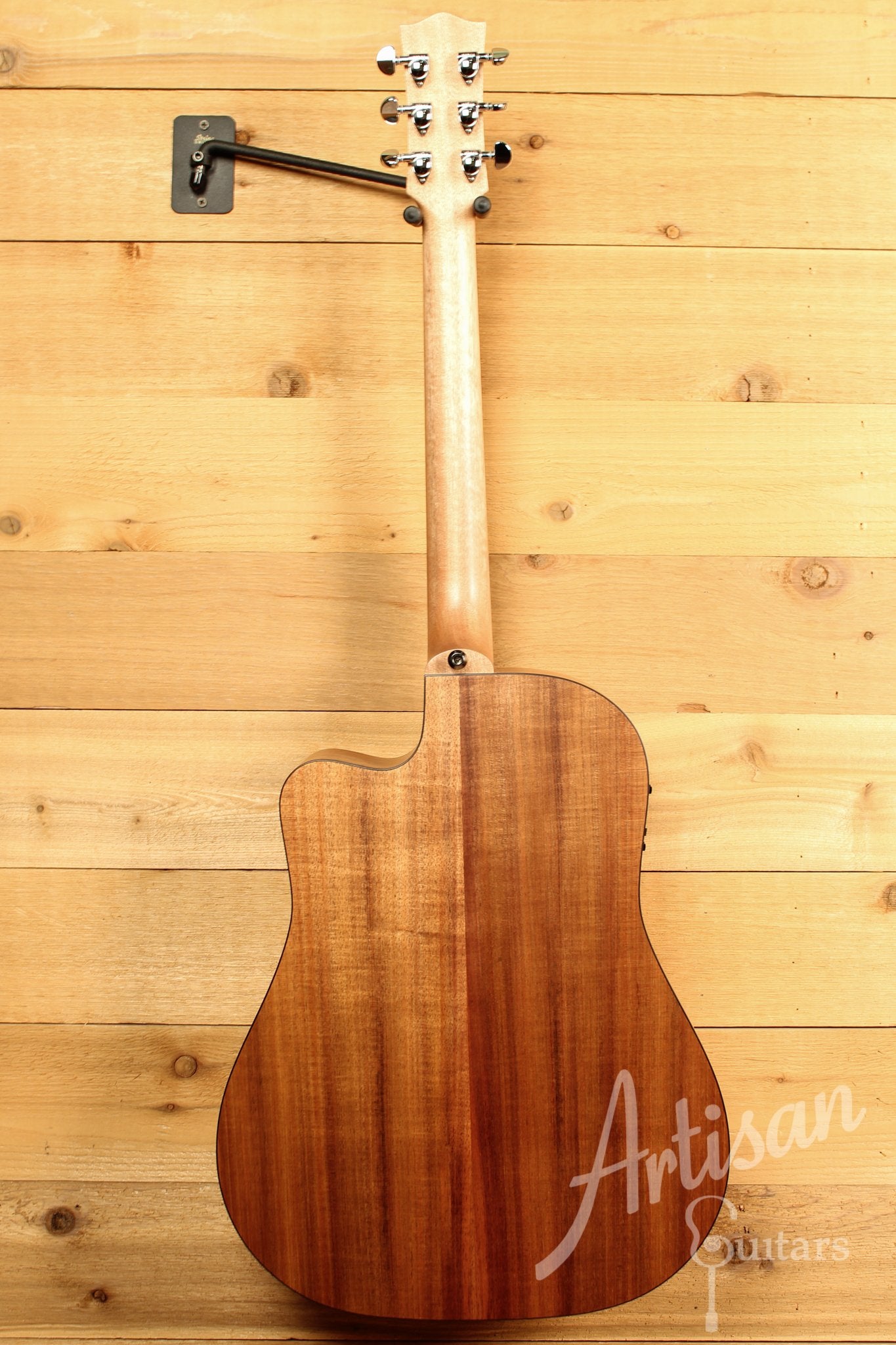 Maton SRS70C Solid Road Series Acoustic Electric AP5 Pro ID-11555 - Artisan Guitars