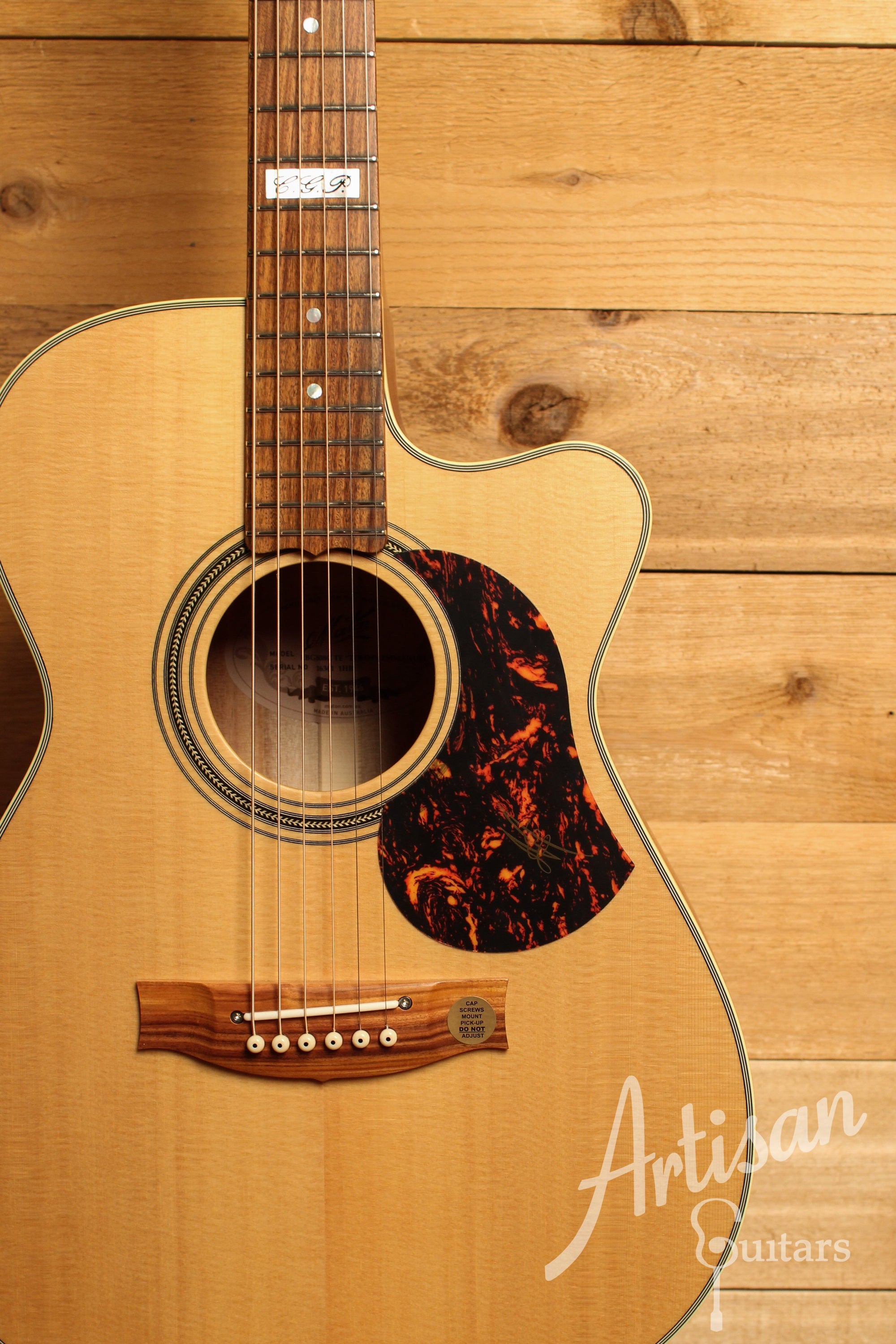 Maton EBG 808C TE Tommy Emmanuel Signature Guitar Cutaway ID-12221 - Artisan Guitars