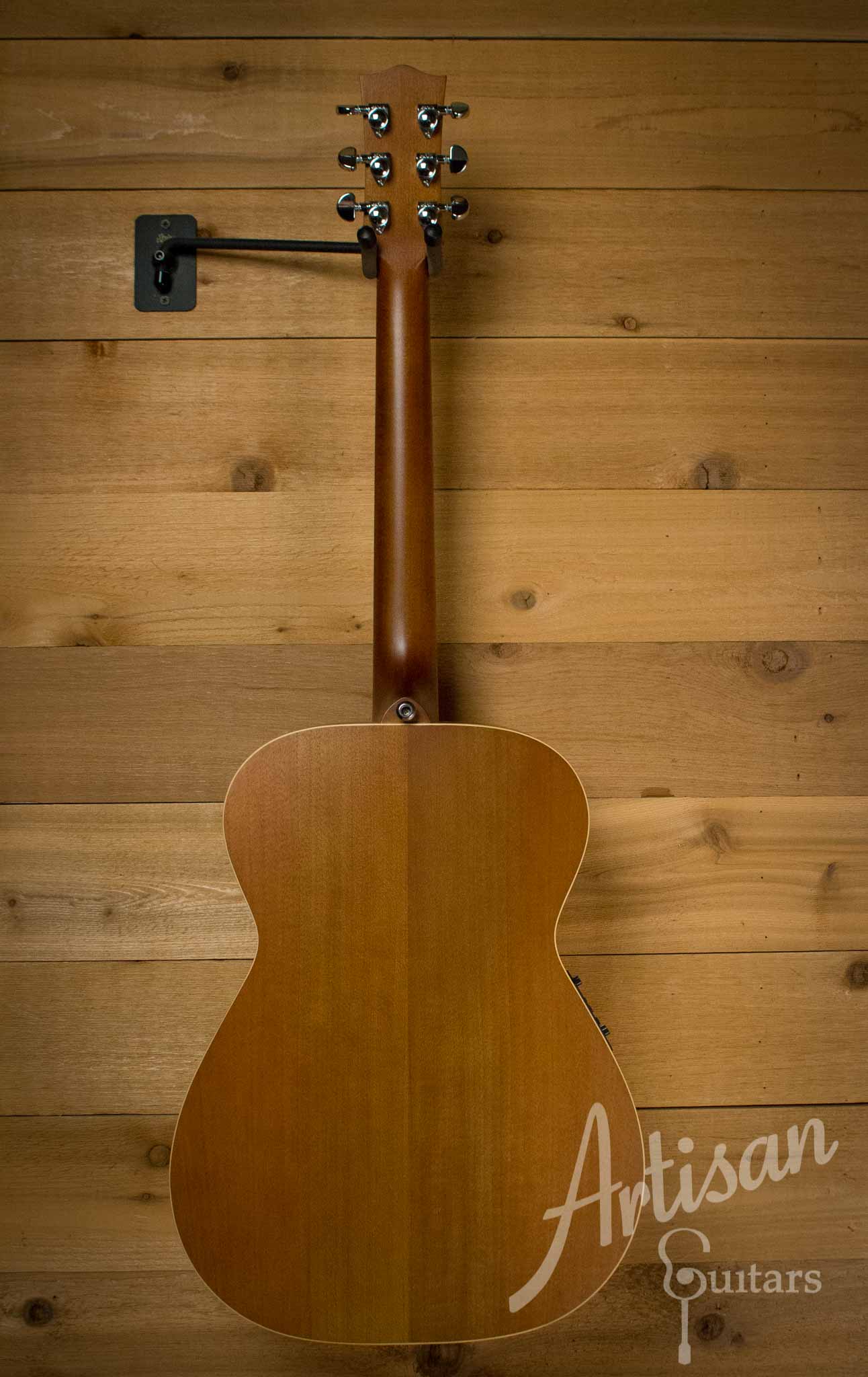 Pre-Owned 2014 Maton EBG808TE Tommy Emmanuel Signature Sitka and Queensland Maple ID-10341 - Artisan Guitars