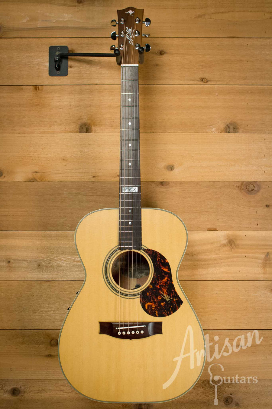 Maton EBG 808 TE Tommy Emmanuel Signature Guitar ID-10383 - Artisan Guitars