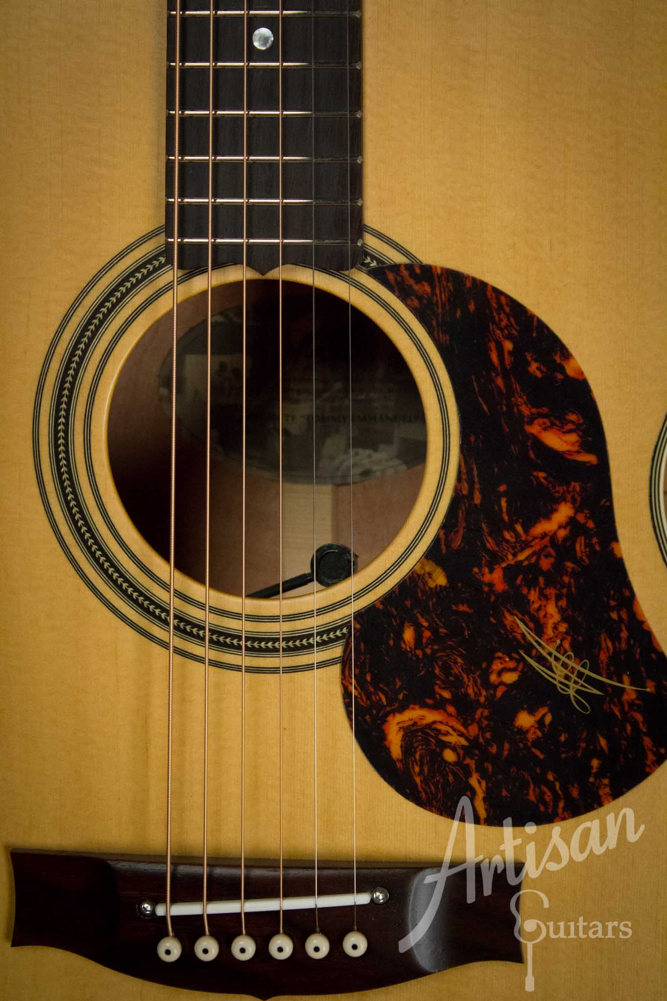 Maton EBG 808 TE Tommy Emmanuel Signature Guitar ID-10383 - Artisan Guitars
