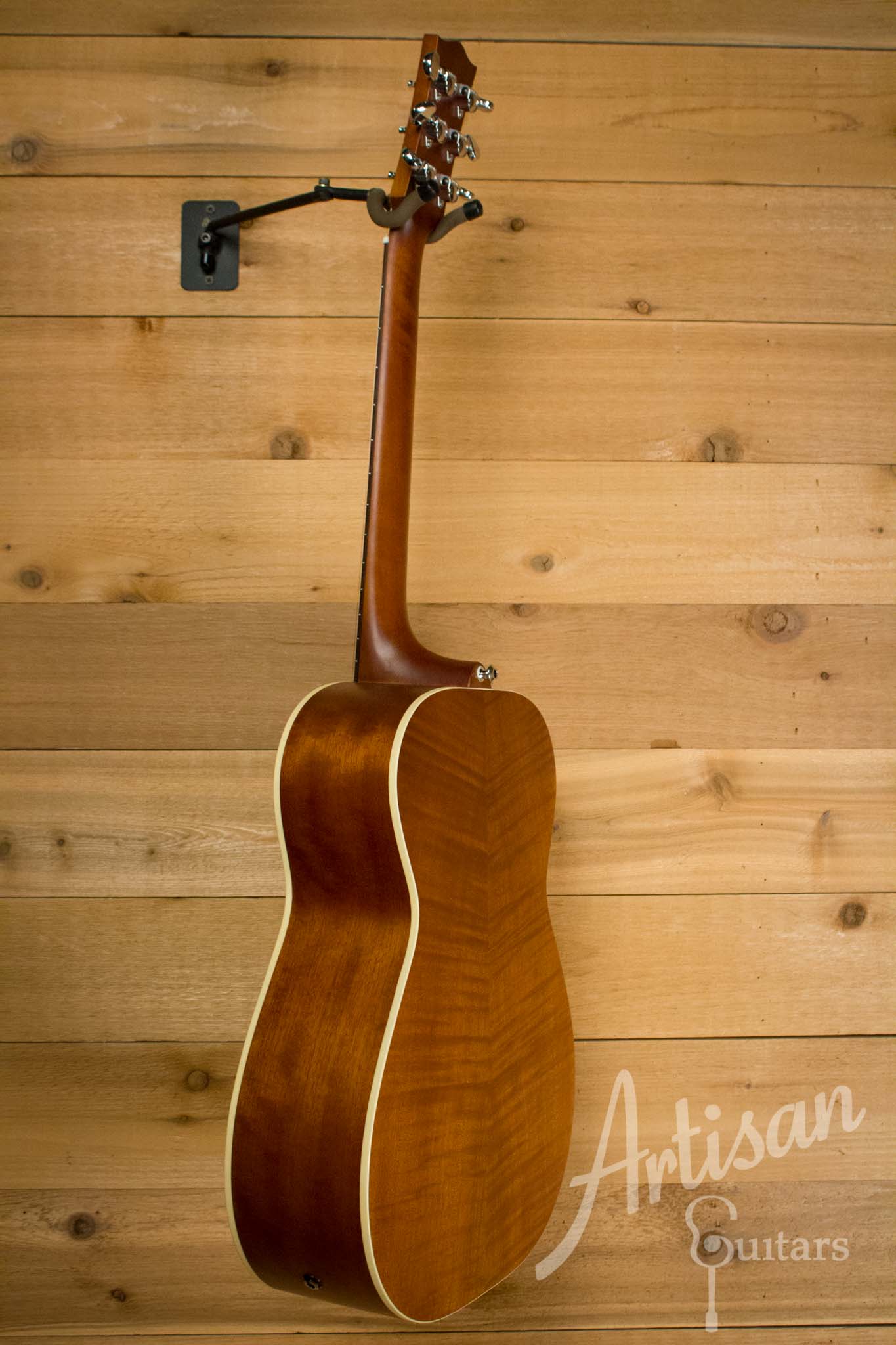 Maton EBG 808 TE Tommy Emmanuel Signature Guitar ID-10383 - Artisan Guitars