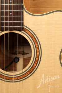 Maton WA May Custom Shop 808 Guitar with Sitka Spruce and Fiddleback Blackwood ID-11723 - Artisan Guitars