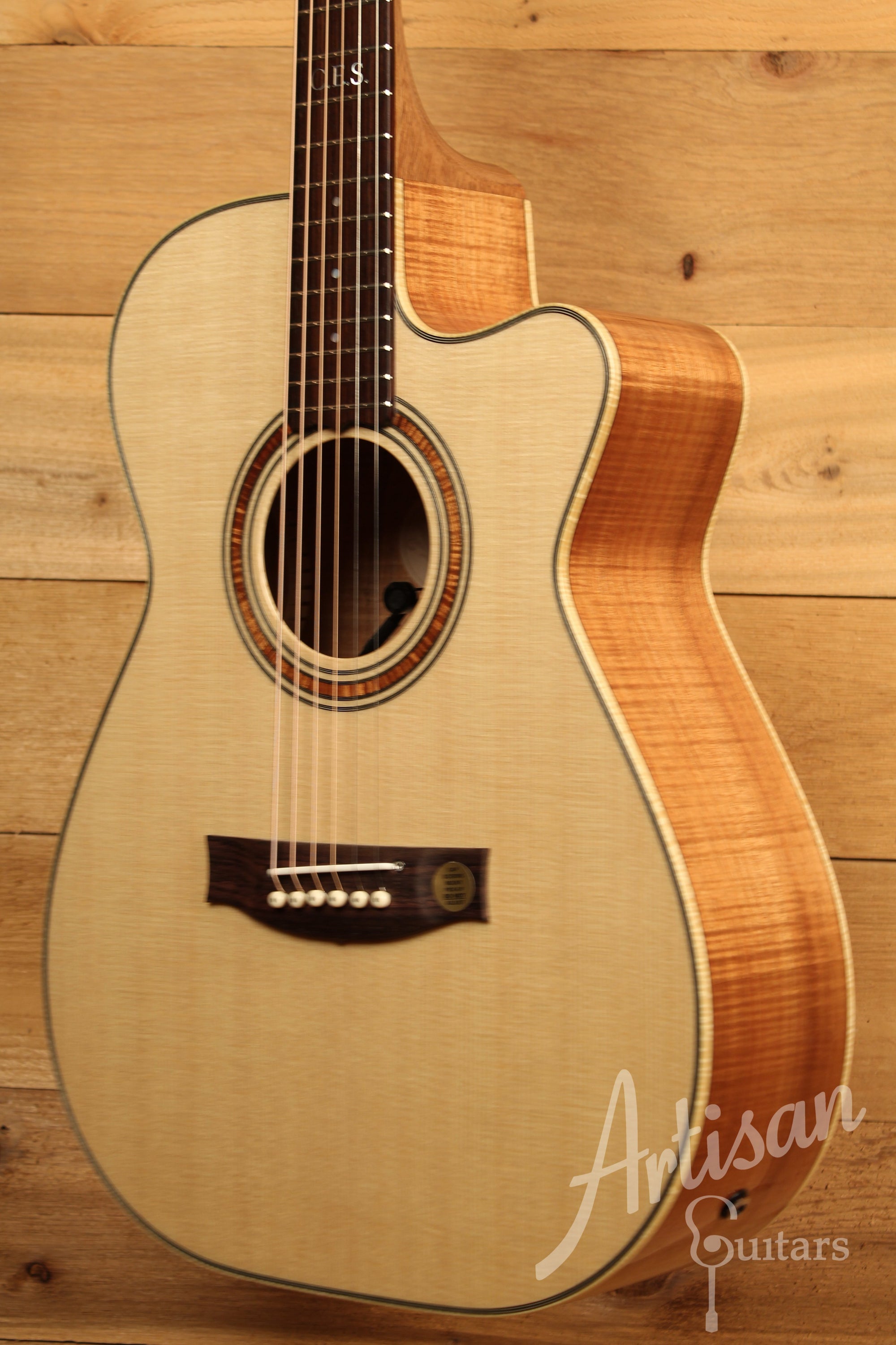Maton WA May Custom Shop 808 Guitar with Sitka Spruce and Fiddleback Blackwood ID-11723 - Artisan Guitars