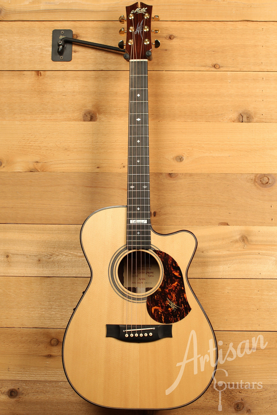 Maton EM 100C 808 Messiah Series Guitar with Sitka and Indian Rosewood Cutaway Pre-Owned 2011 ID-11731 - Artisan Guitars