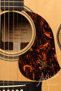 Maton EM 100C 808 Messiah Series Guitar with Sitka and Indian Rosewood Cutaway Pre-Owned 2011 ID-11731 - Artisan Guitars