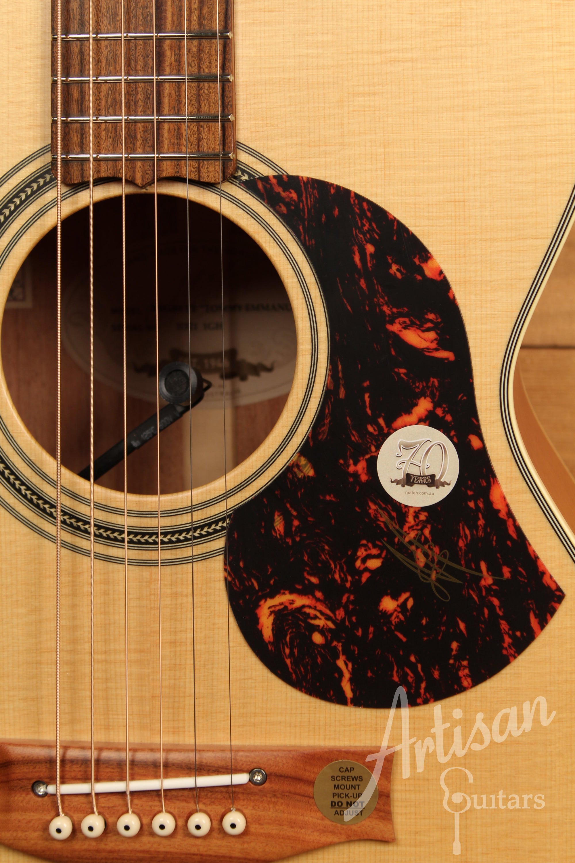 Maton EBG 808 TE Tommy Emmanuel Signature Guitar ID-11755 - Artisan Guitars