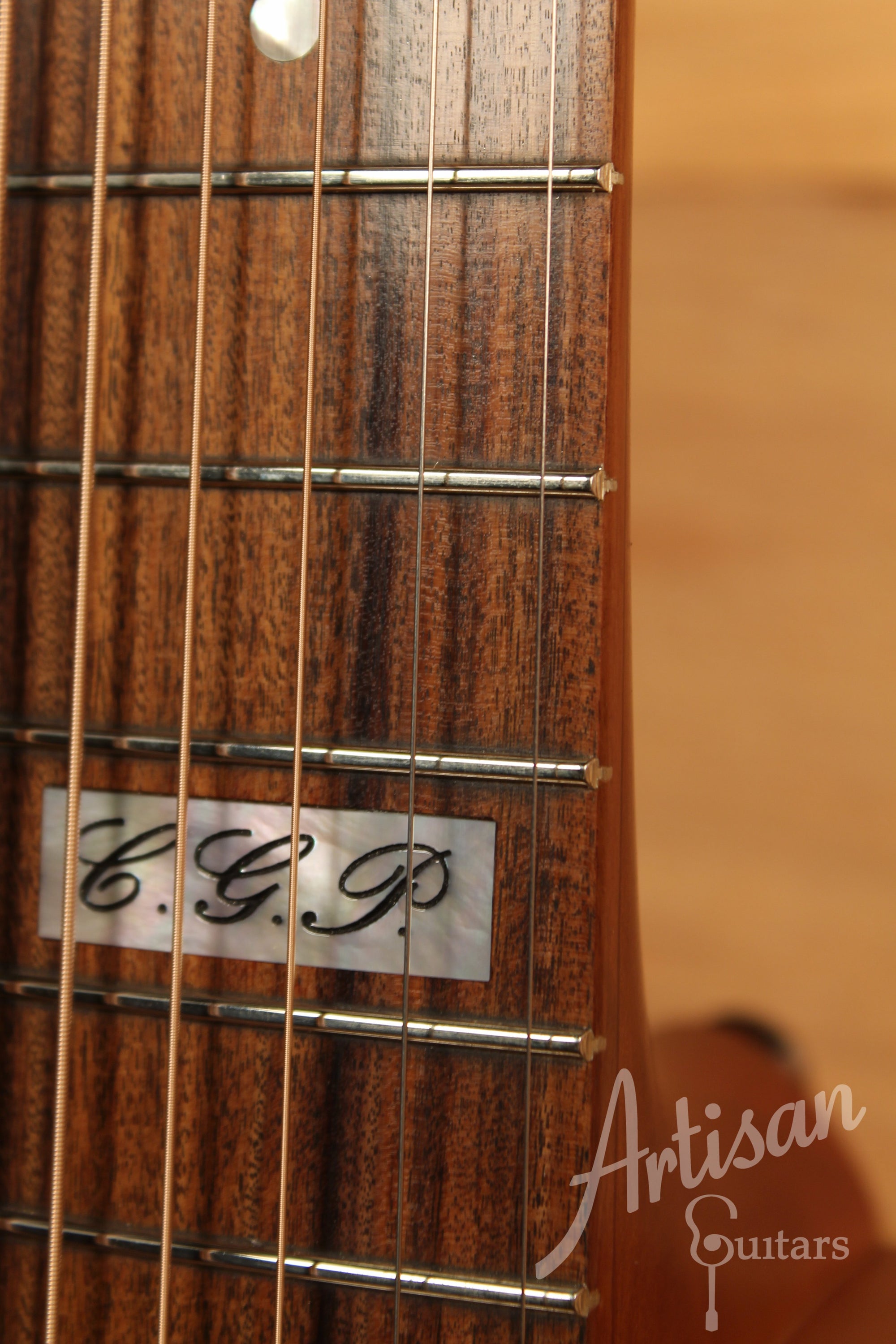 Maton EBG 808 TE Tommy Emmanuel Signature Guitar ID-11755 - Artisan Guitars