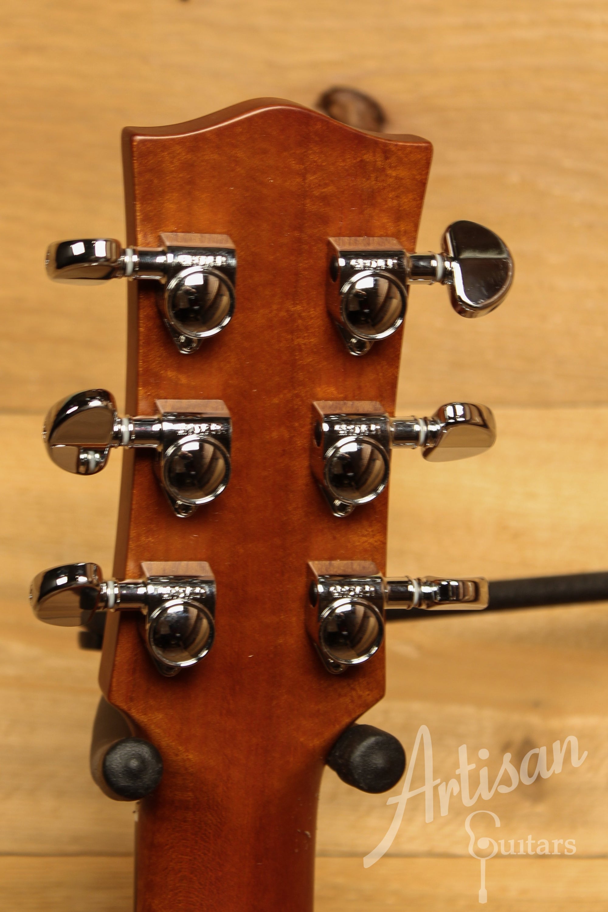 Maton EBG 808C TE Tommy Emmanuel Signature Guitar Cutaway ID-11756 - Artisan Guitars
