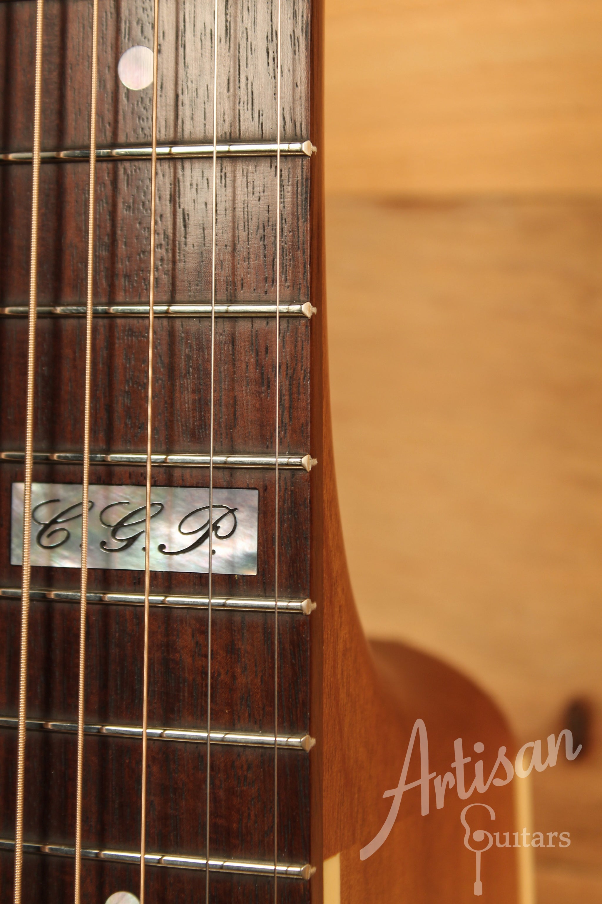 Maton EBG 808C TE Tommy Emmanuel Signature Guitar Cutaway ID-11757 - Artisan Guitars