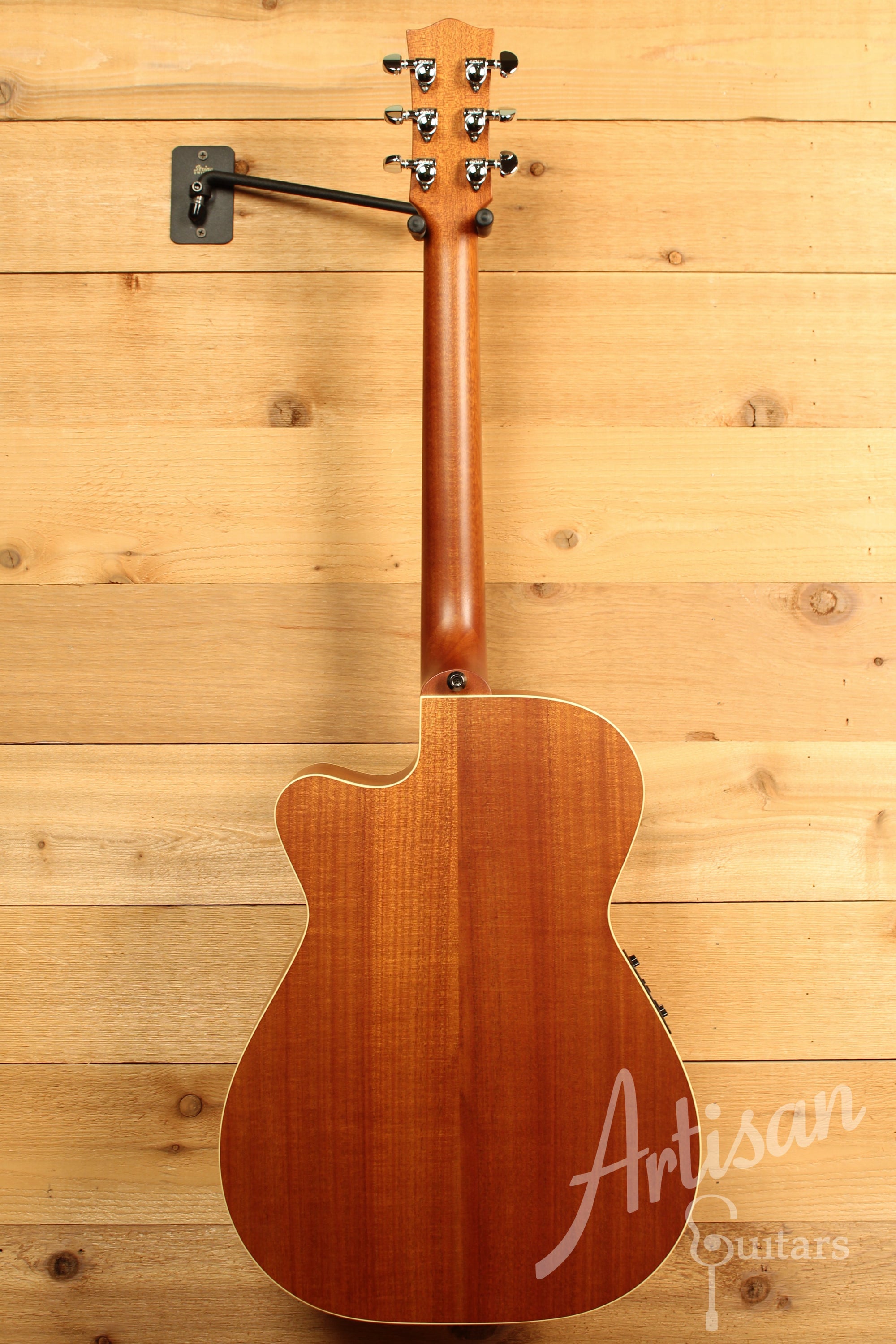 Maton EBG 808C TE Tommy Emmanuel Signature Guitar Cutaway ID-11757 - Artisan Guitars