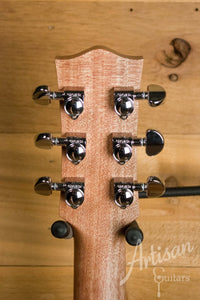Maton SRS808C Guitar Western Red Cedar and Solid Blackwood Cutaway ID-10547 - Artisan Guitars