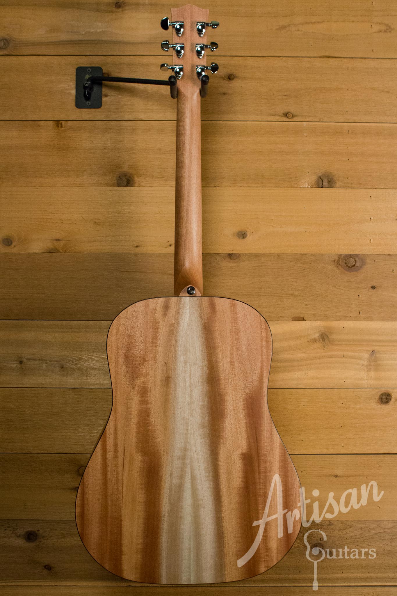 Maton S60 Guitar with Bearclaw Sitka Spruce and Queensland Maple ID-10553 - Artisan Guitars