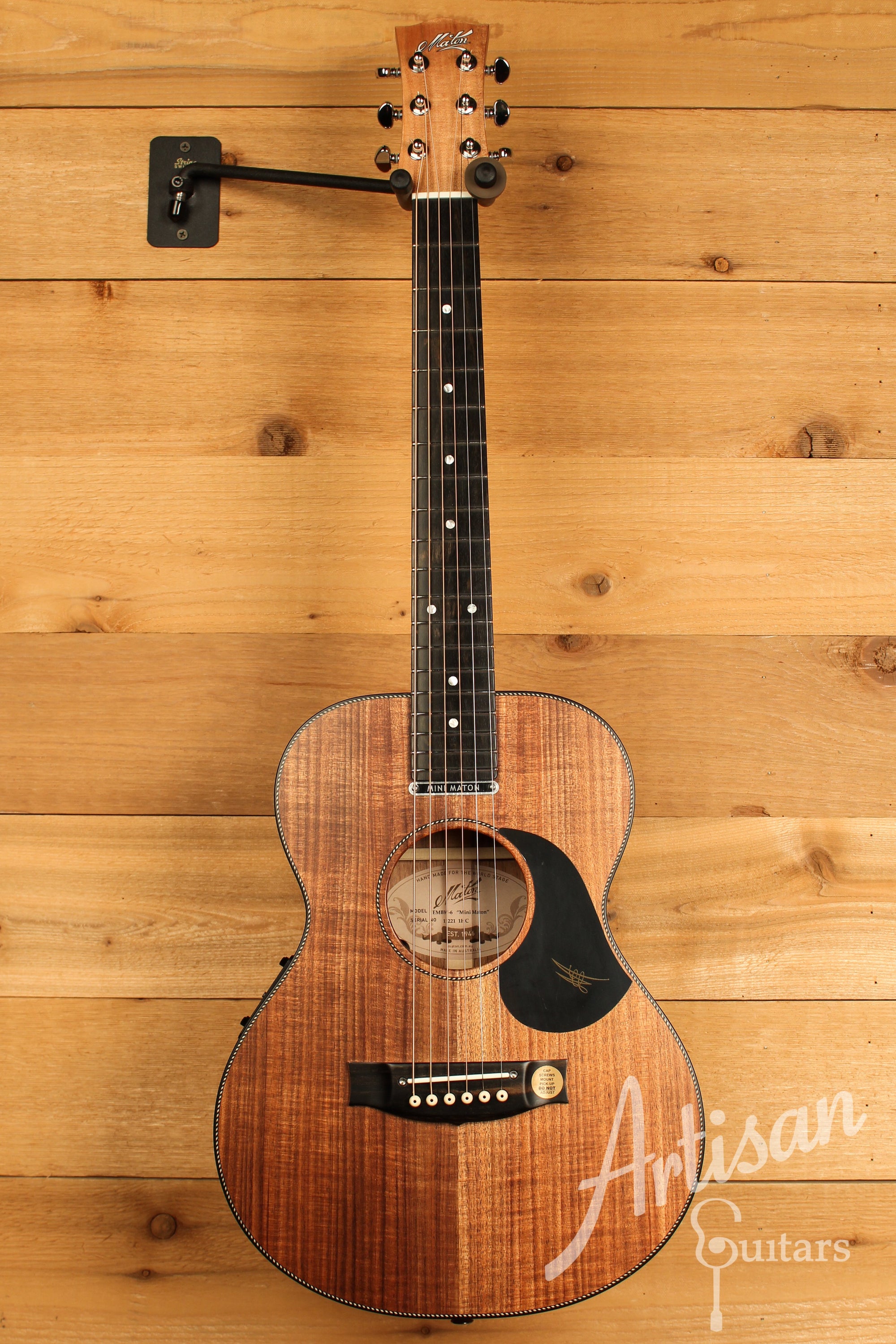 Maton EMBW6 Mini Guitar w/ Blackwood Top, Back & Sides and AP5 Pro Pickup System ID-12304 - Artisan Guitars