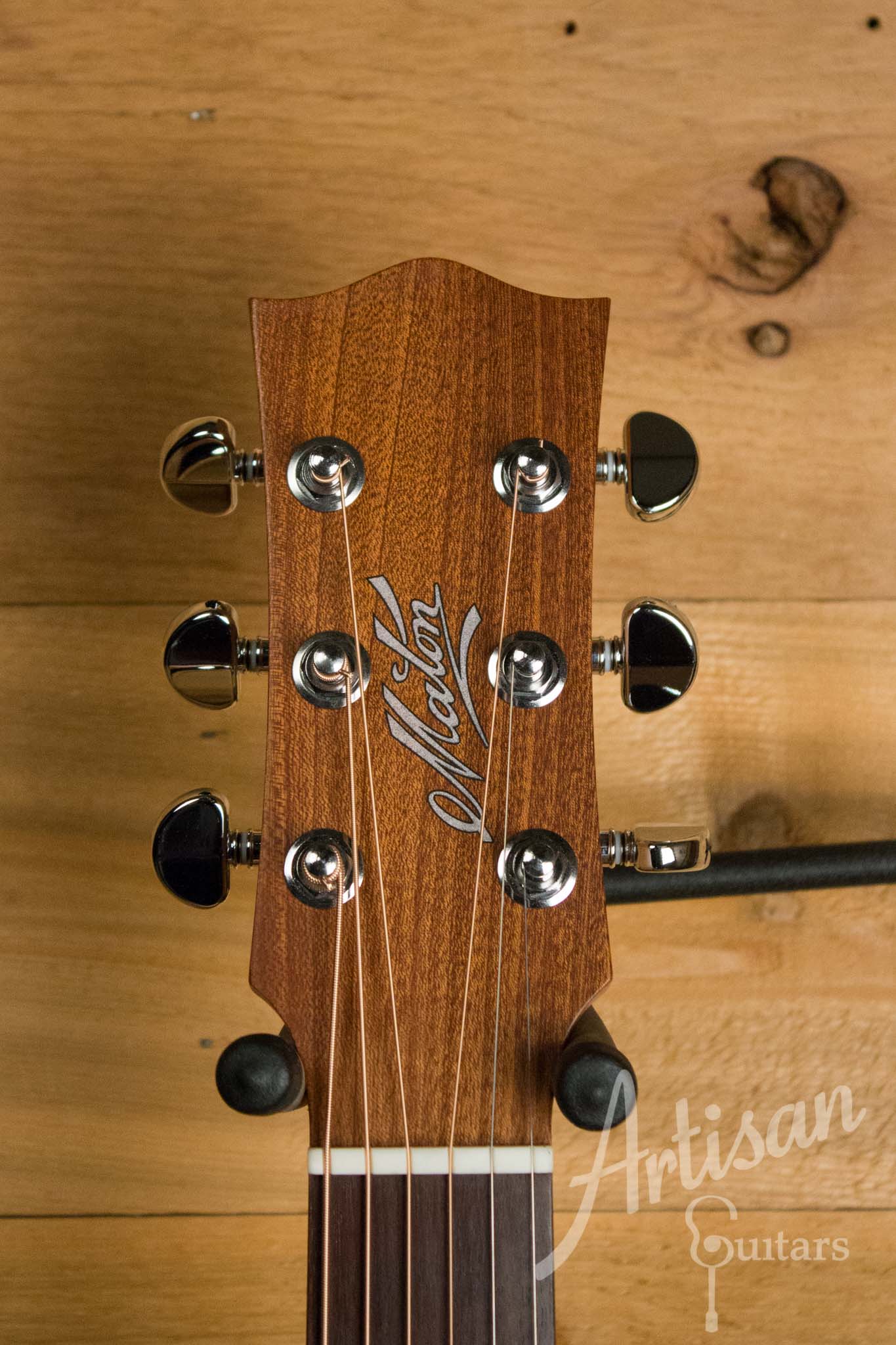 Maton S60 Guitar with Bearclaw Sitka Spruce and Queensland Maple ID-10553 - Artisan Guitars