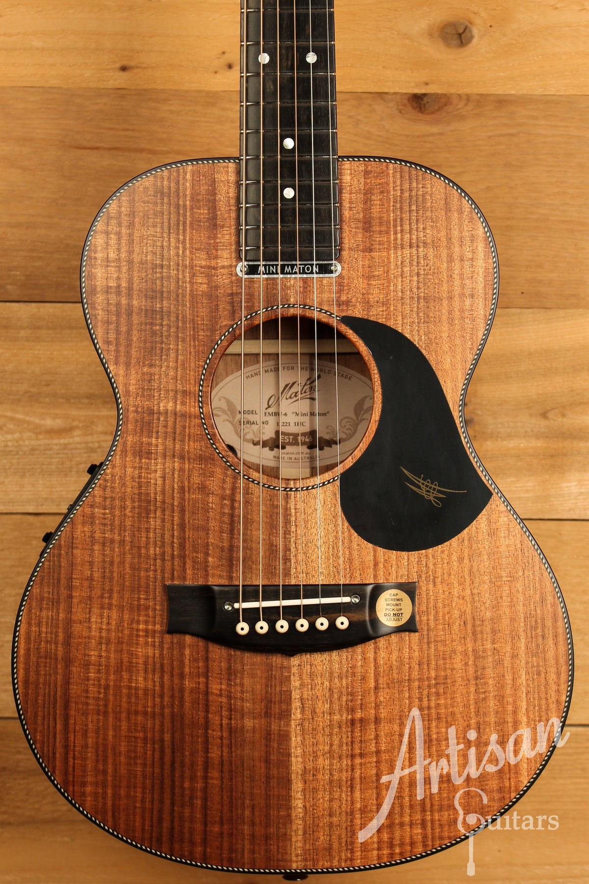 Maton EMBW6 Mini Guitar w/ Blackwood Top, Back & Sides and AP5 Pro Pickup System ID-12304 - Artisan Guitars