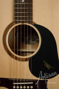 Maton S60 Guitar Bearclaw Sitka Spruce and Queensland Maple ID-10555 - Artisan Guitars