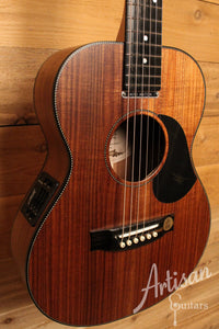 Maton EMBW6 Mini Guitar w/ Blackwood Top, Back & Sides and AP5 Pro Pickup System ID-12304 - Artisan Guitars