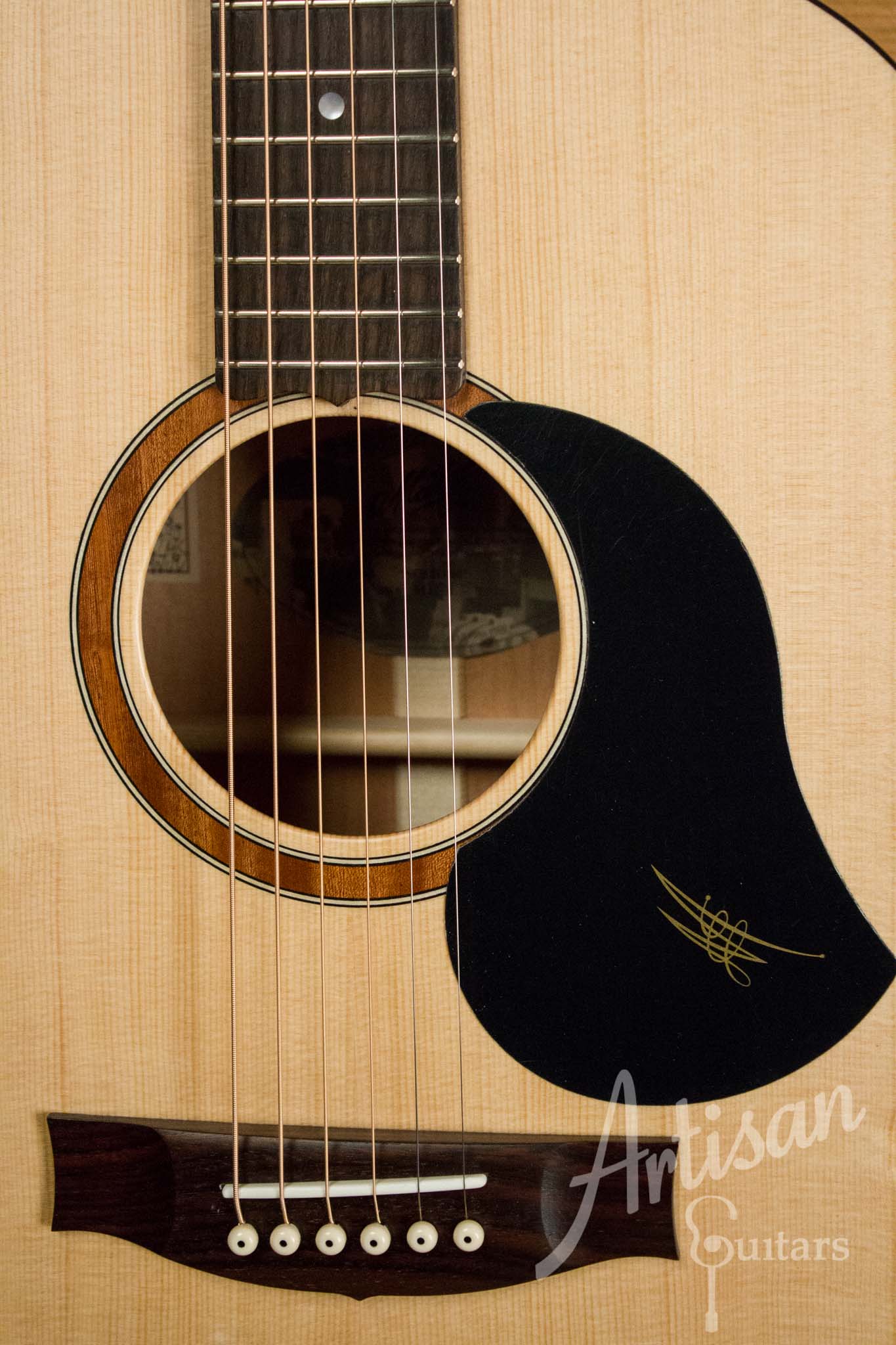 Maton S60 Guitar Bearclaw Sitka Spruce and Queensland Maple  ID-10557 - Artisan Guitars