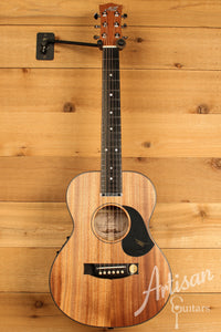 Maton EMBW6 Mini Guitar w/ Blackwood Top, Back & Sides and AP5 Pro Pickup System ID-12305 - Artisan Guitars
