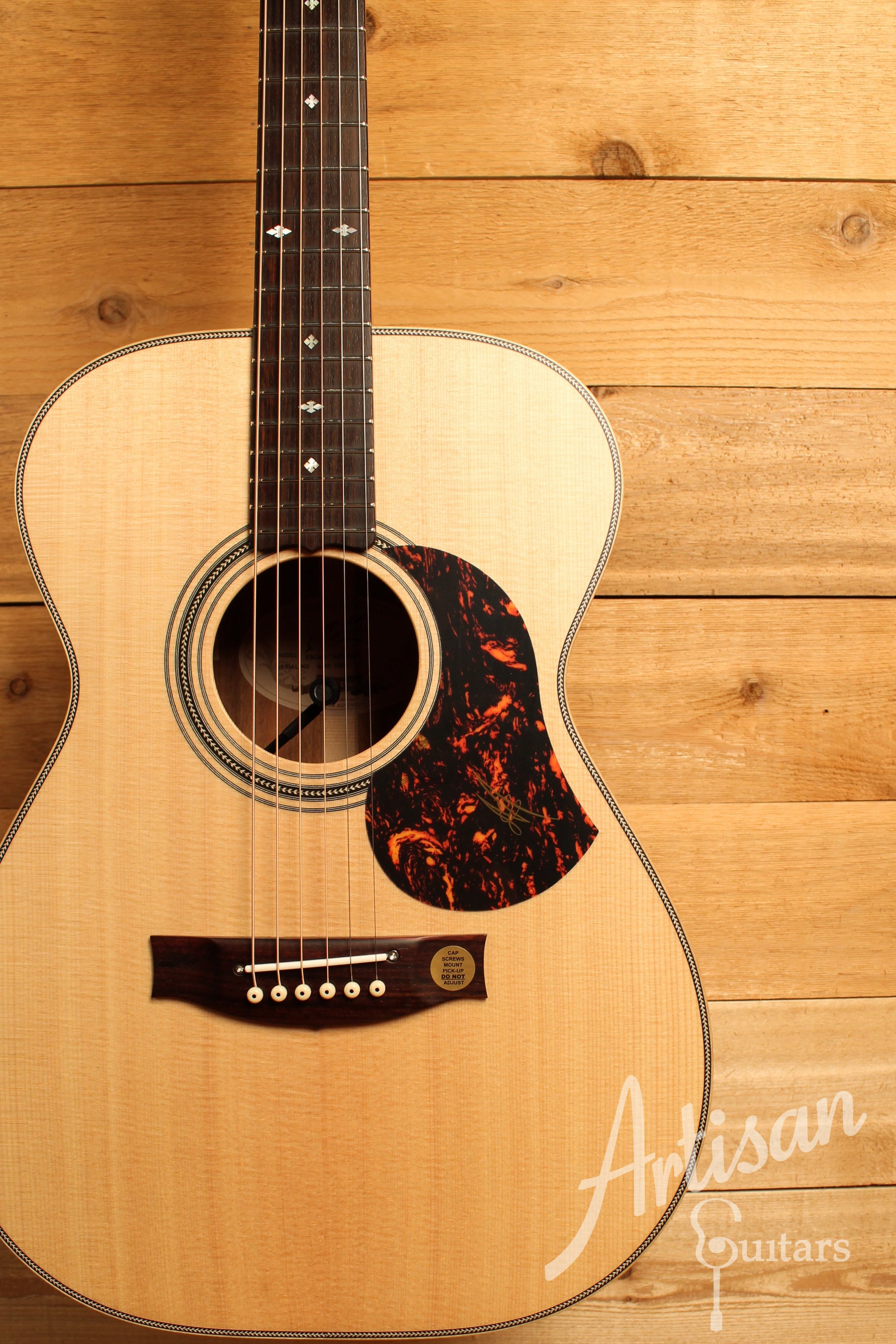 Maton EBG808 Artist Series Sitka Spruce and Blackwood ID-12316 - Artisan Guitars
