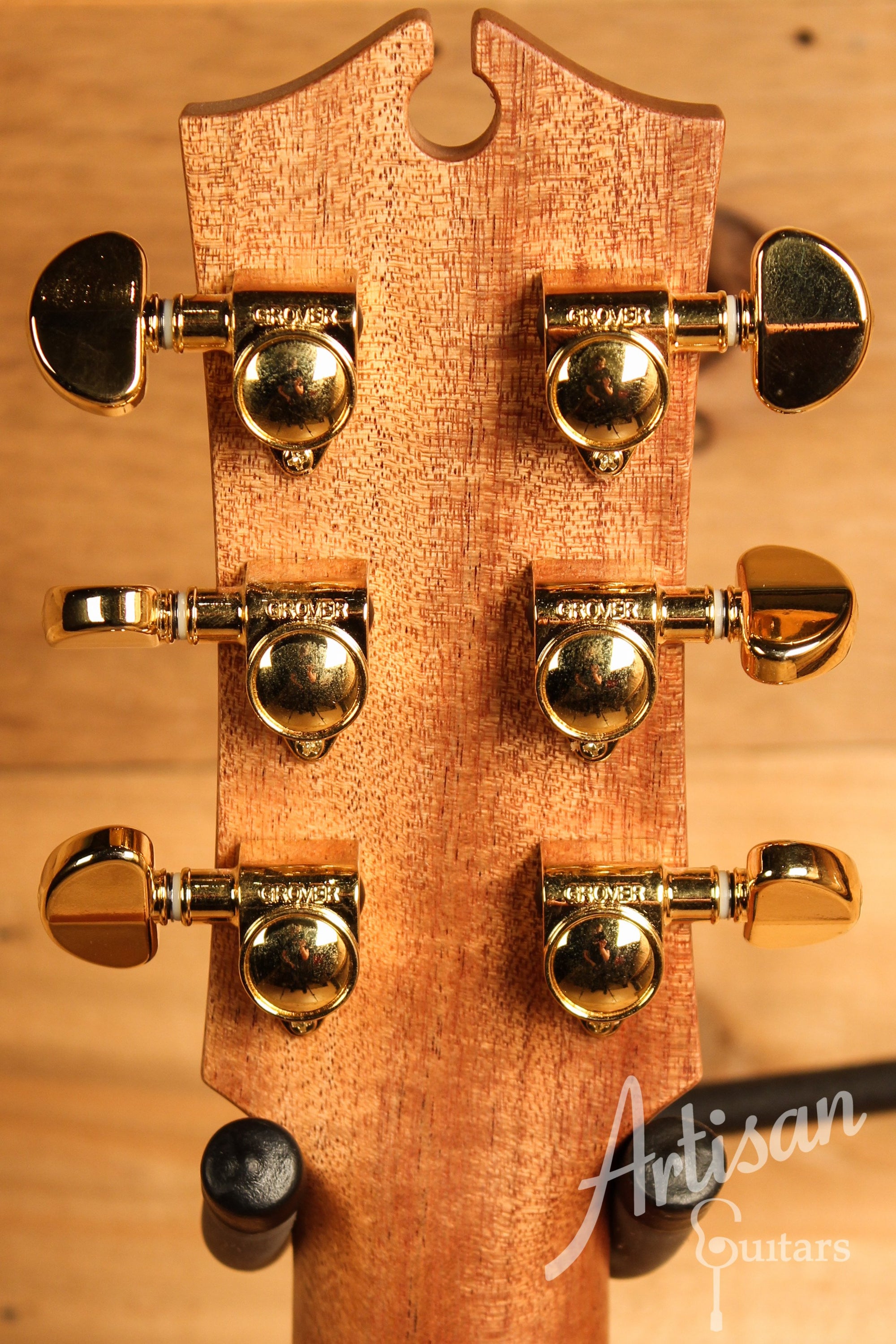 Maton EBG808 Artist Series Sitka Spruce and Blackwood ID-12569 - Artisan Guitars