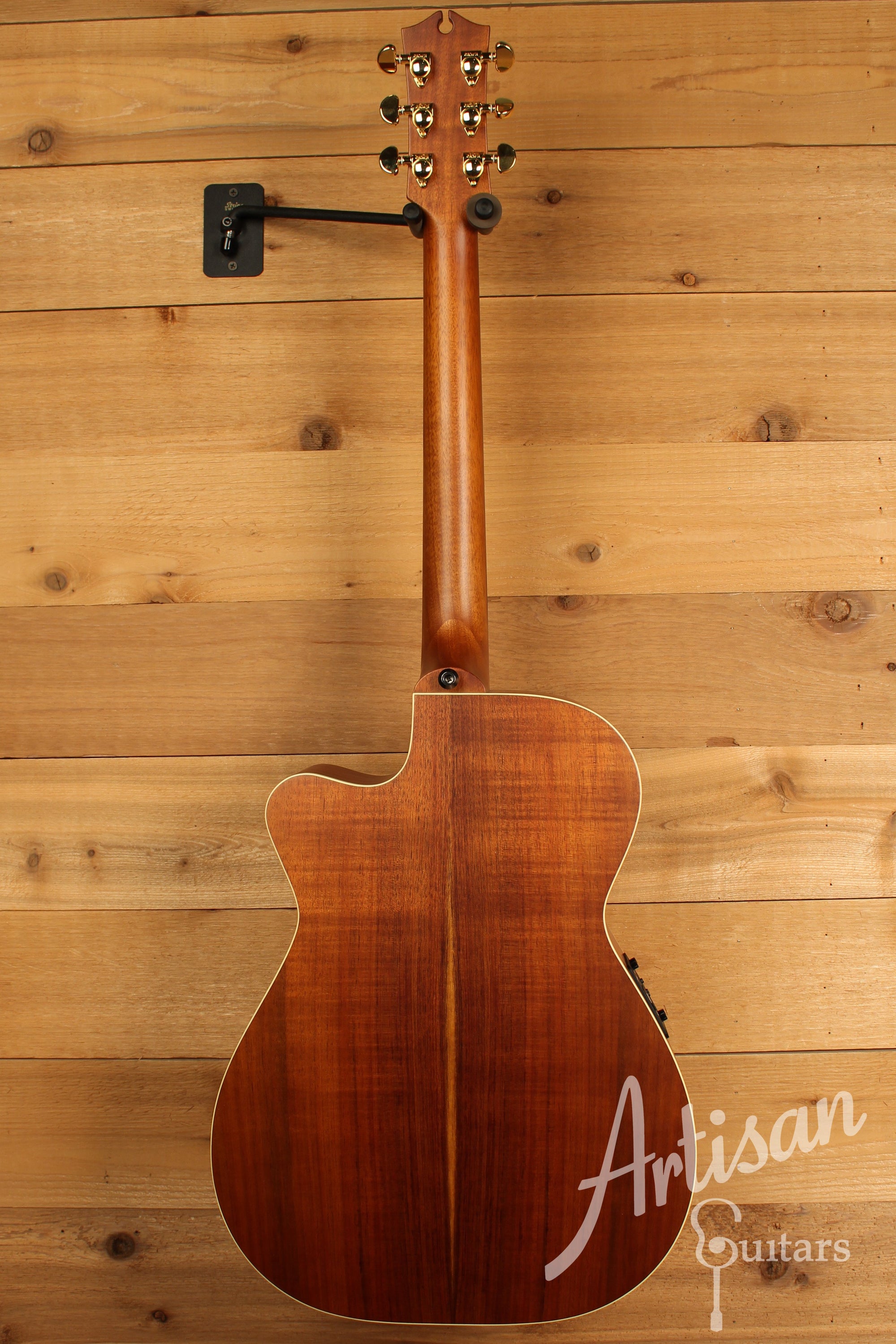 Maton EBG808C Nashville Series Sitka Spruce & Blackwood w/ Vintage Amber Sunburst Finish & Cutaway ID-12383 - Artisan Guitars