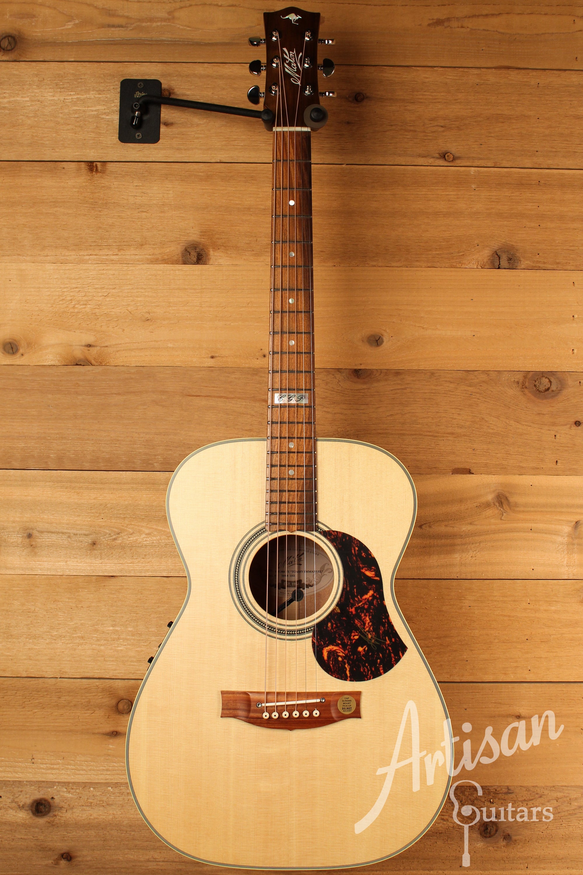 Maton EBG 808 TE Tommy Emmanuel Signature Guitar ID-12571 - Artisan Guitars
