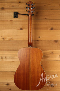 Maton EBG 808 TE Tommy Emmanuel Signature Guitar ID-12571 - Artisan Guitars
