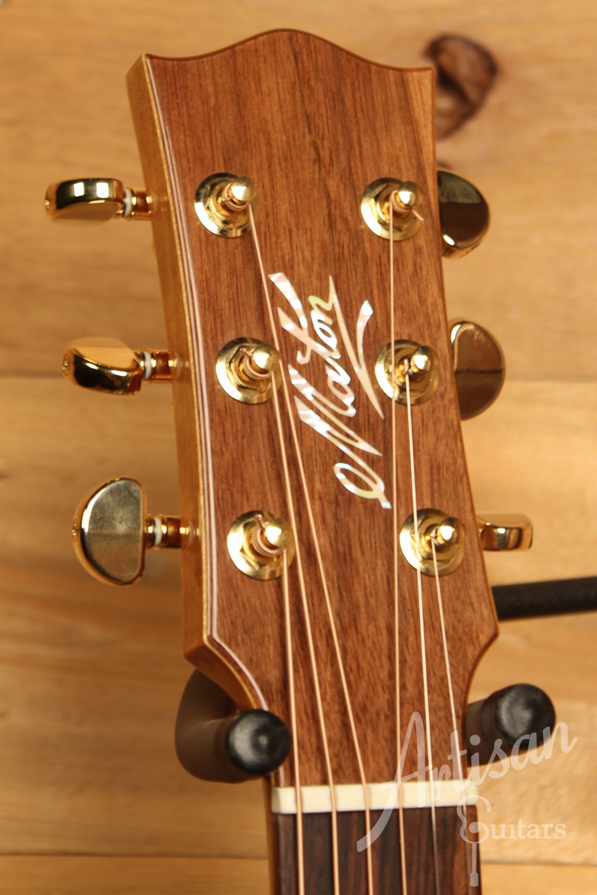 Maton TE 1 Guitar Tommy Emmanuel Artist Sitka Spruce and Indian Rosewood AP5 Pro Pre-Owned 2016 ID-11823 - Artisan Guitars