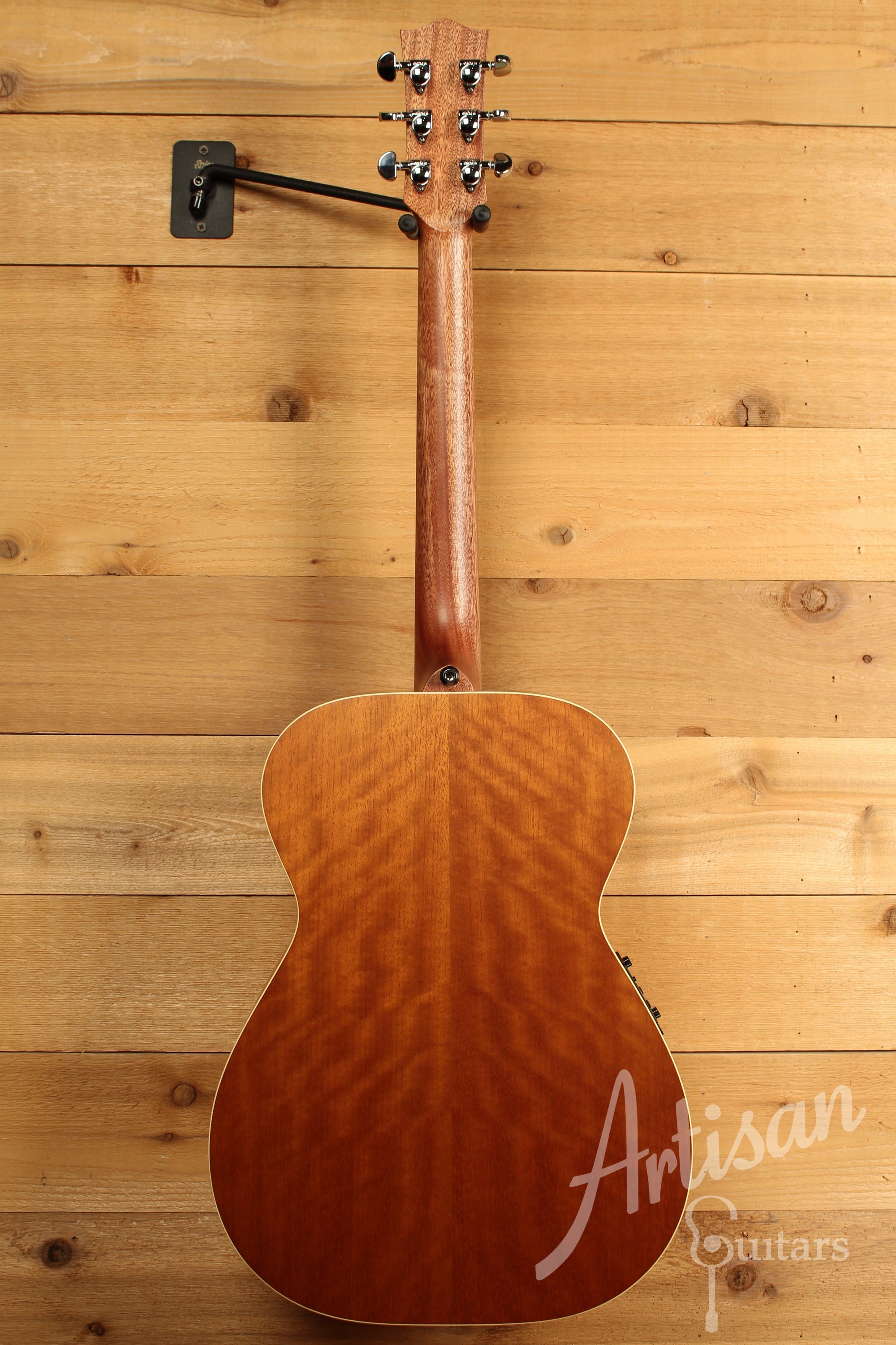 Maton T.E Personal Guitar Sitka Spruce and AAA"Bees Wings" Queensland Maple ID-11826 - Artisan Guitars