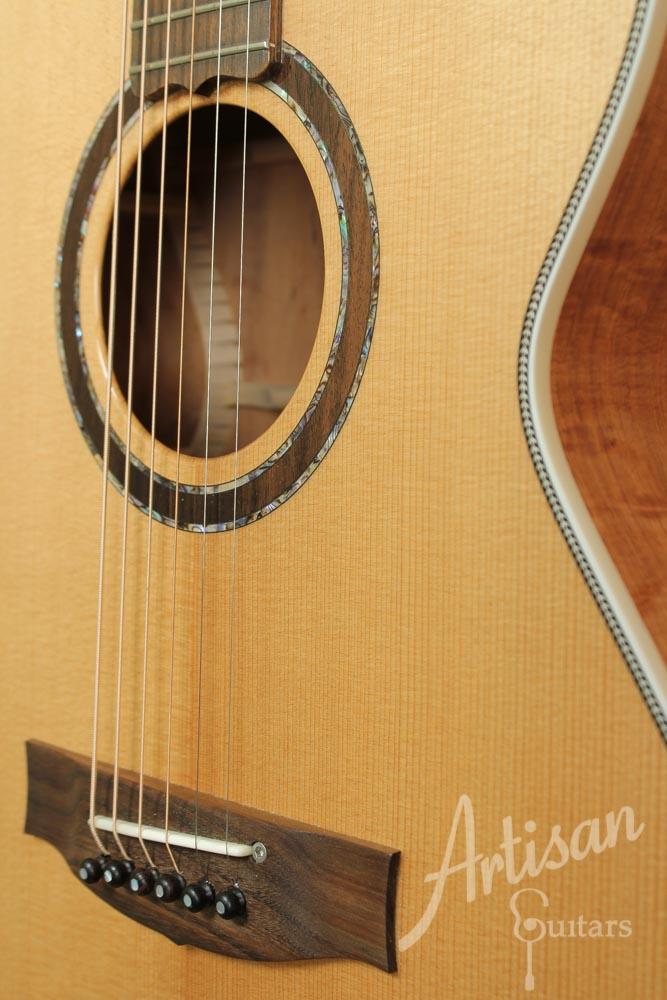 Maton Custom Shop 808 Debonair with Torrefied Spruce and Blackwood ID-9476 - Artisan Guitars