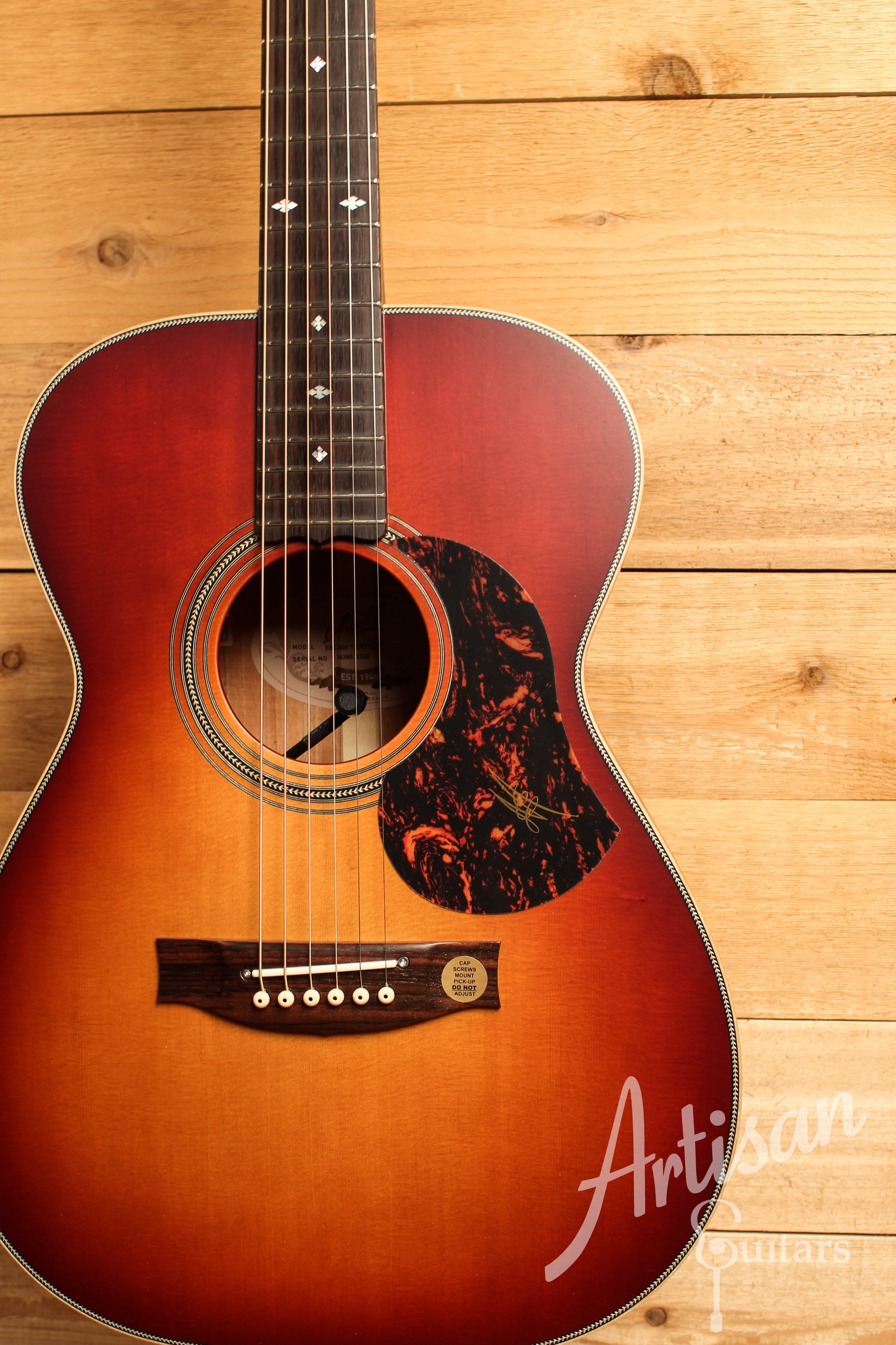 Maton EBG808 Custom Artist Series Sitka Spruce and Blackwood w/ Sunburst Finish ID-12319 - Artisan Guitars
