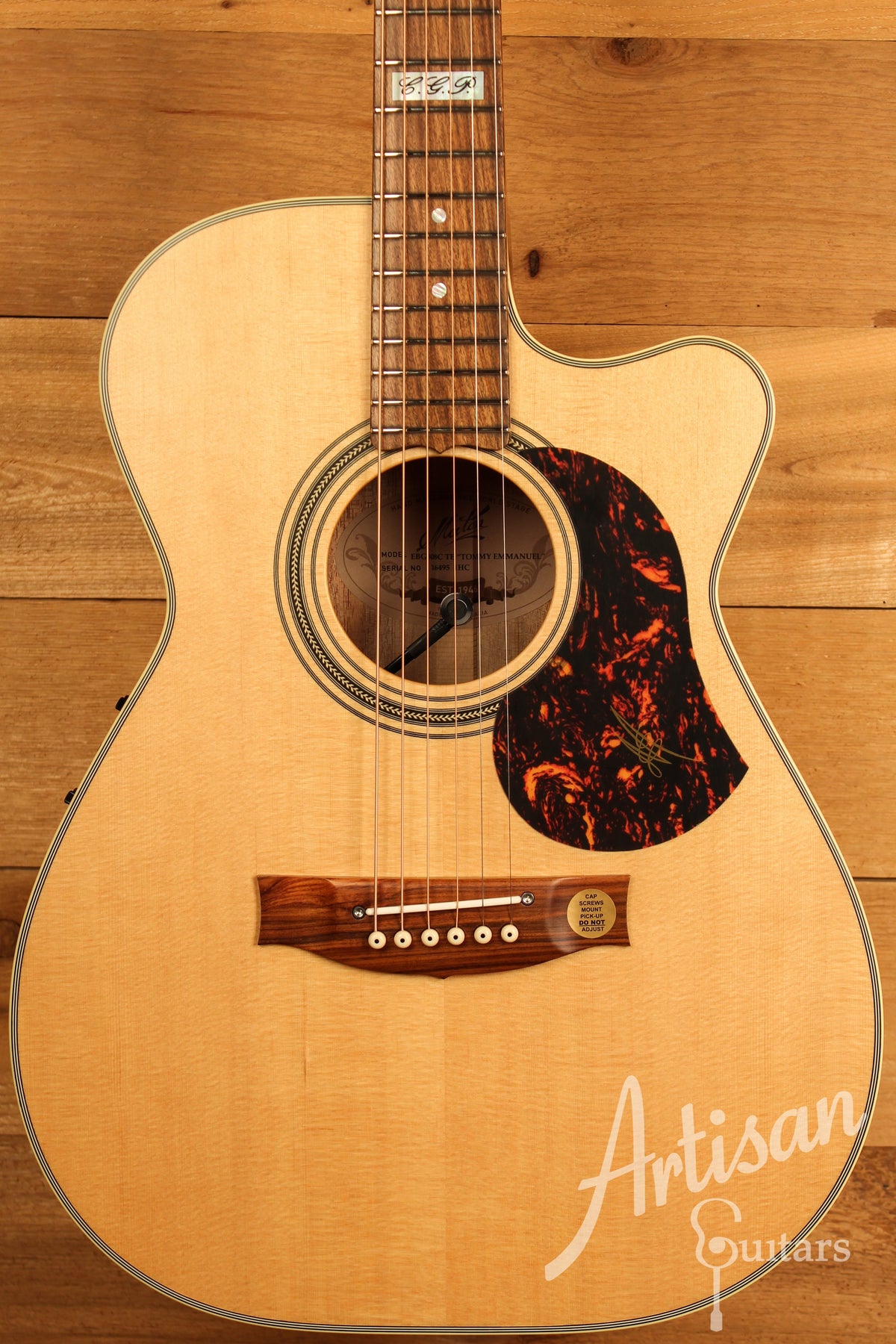 Maton EBG 808C TE Tommy Emmanuel Signature Guitar Cutaway ID-12321 - Artisan Guitars