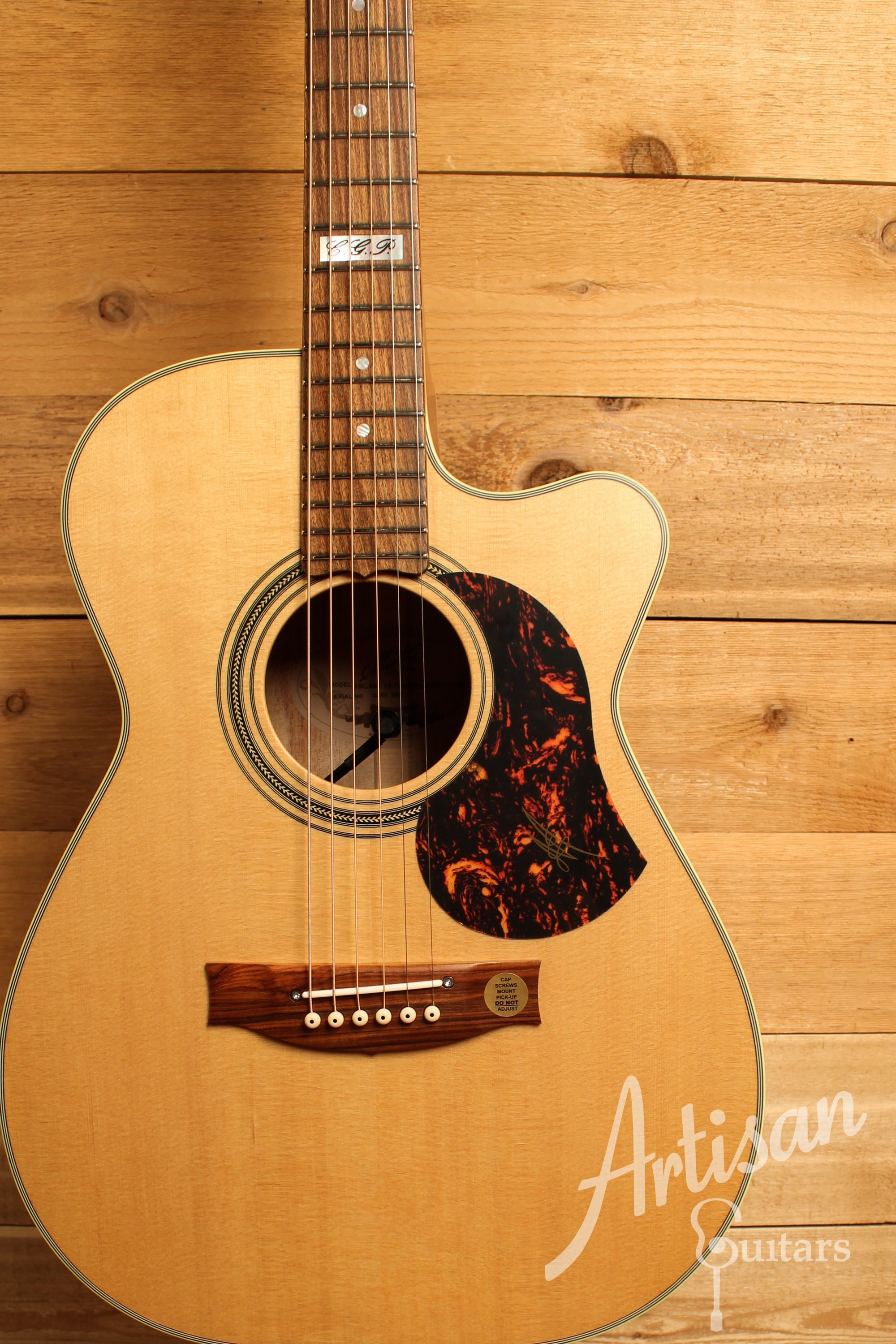 Maton EBG 808C TE Tommy Emmanuel Signature Guitar Cutaway ID-12321 - Artisan Guitars