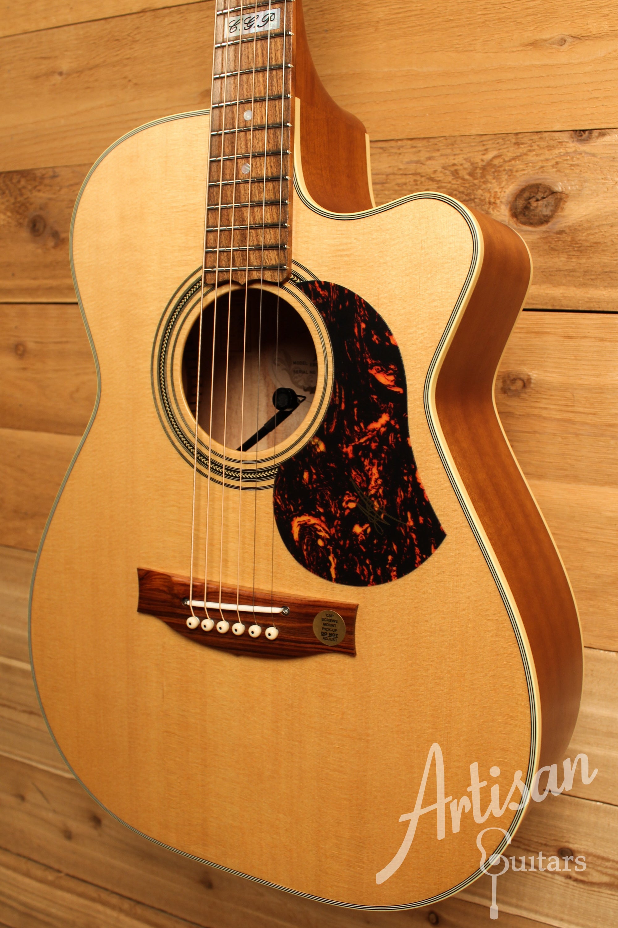 Maton EBG 808C TE Tommy Emmanuel Signature Guitar Cutaway ID-12321 - Artisan Guitars