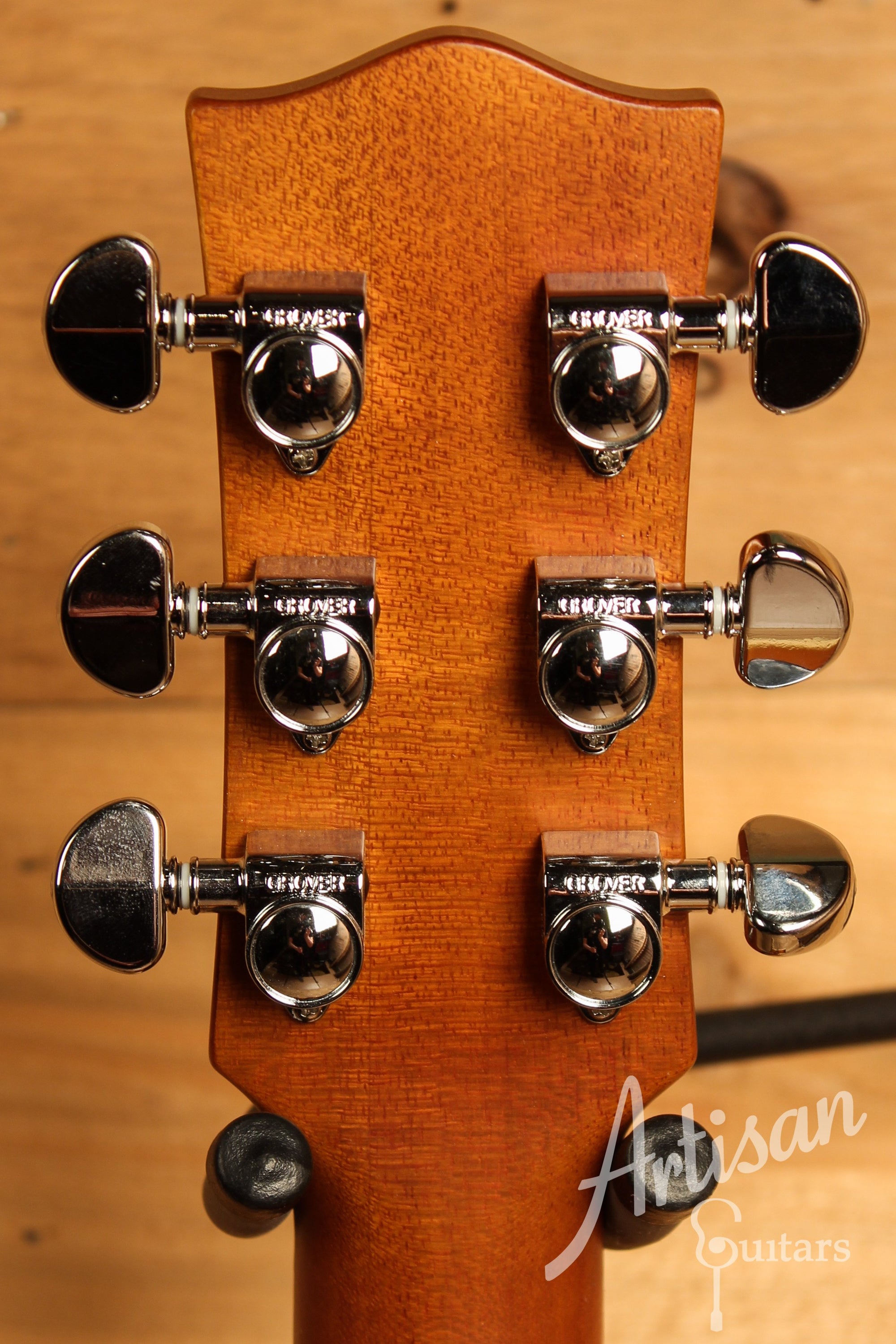 Maton EBG 808 TE Tommy Emmanuel Signature Guitar ID-12322 - Artisan Guitars