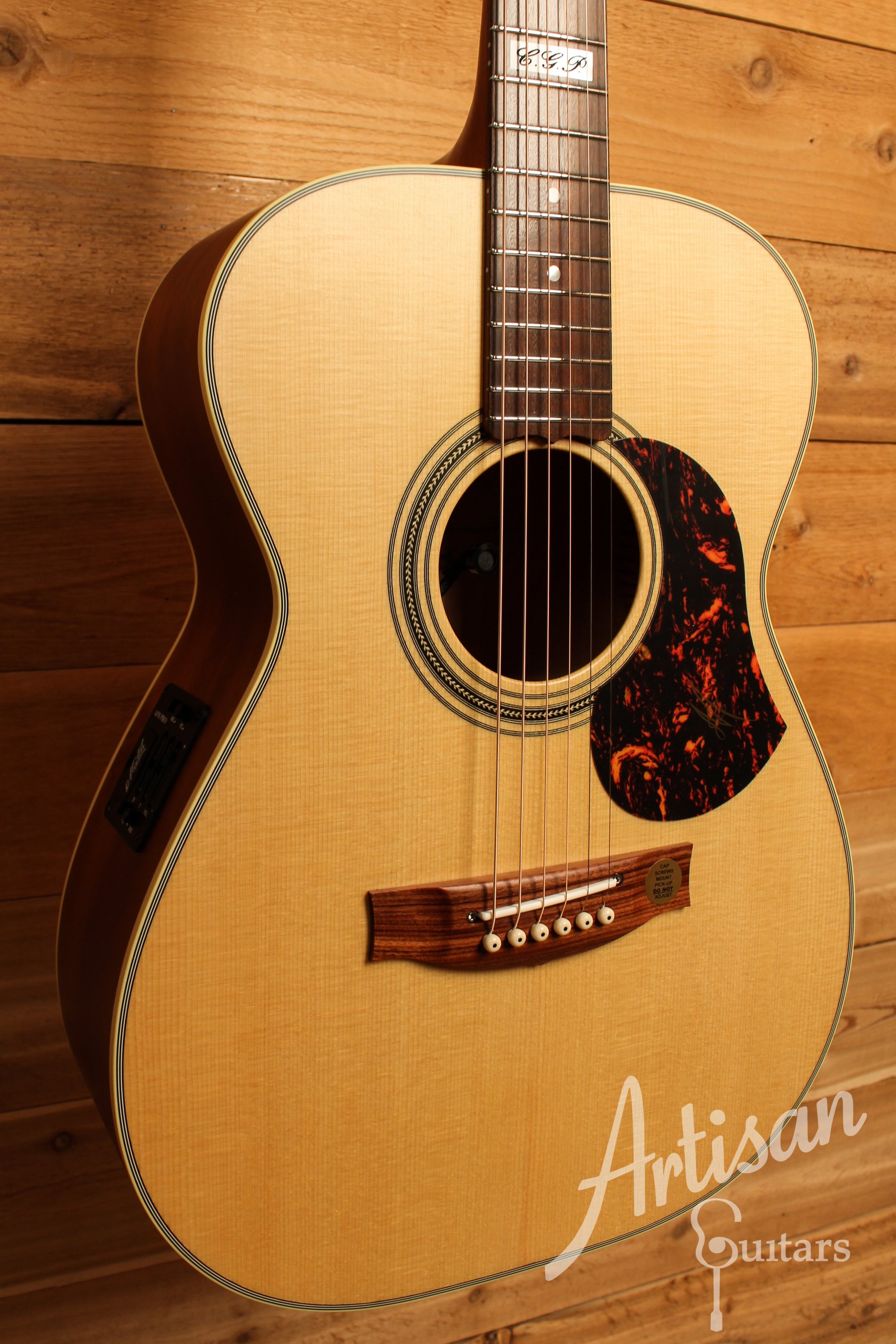 Maton EBG 808 TE Tommy Emmanuel Signature Guitar ID-12322 - Artisan Guitars
