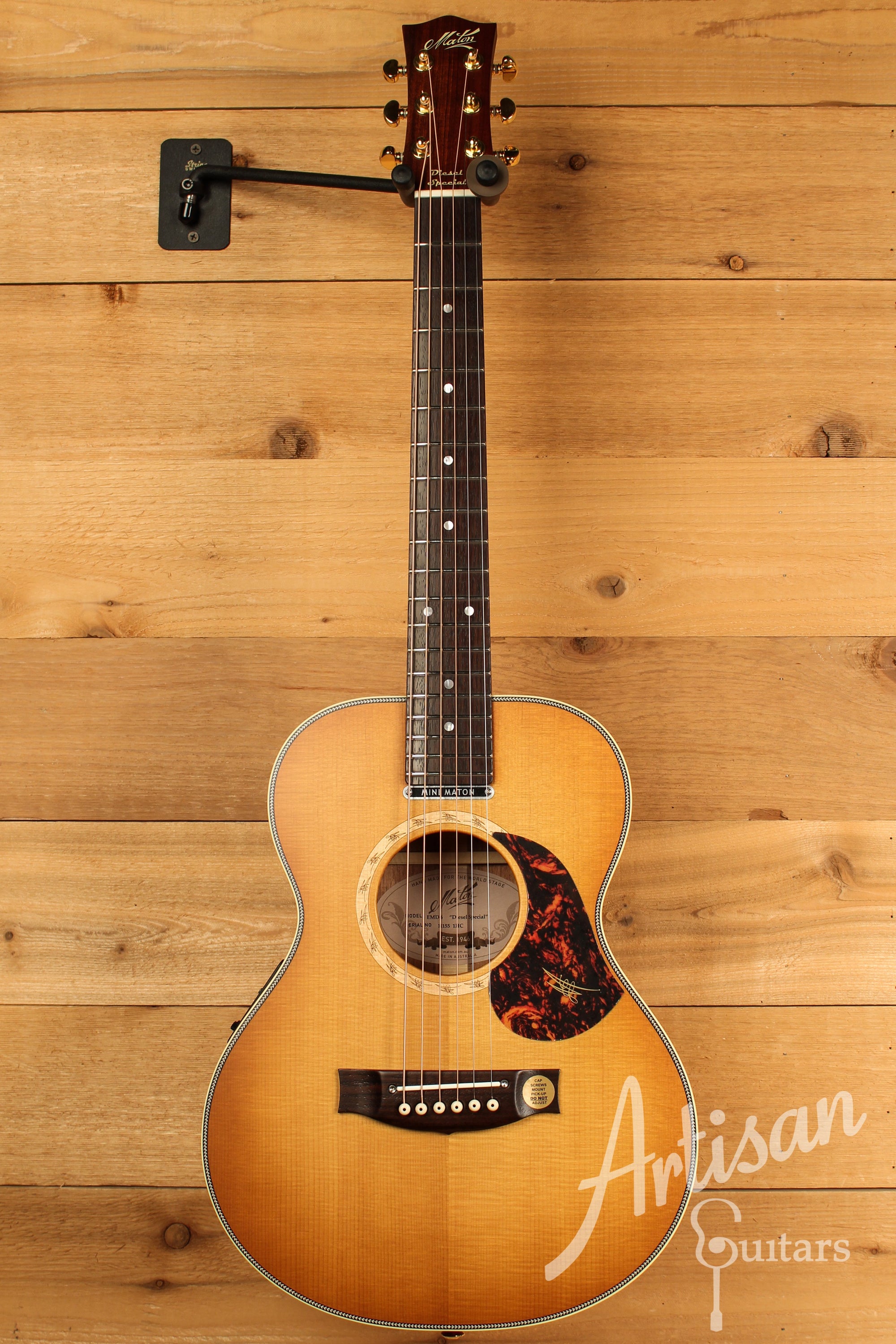Maton EMD6 Mini Maton Diesel Sitka with Blackwood and Vintage Amber Sunburst ID-12323 - Artisan Guitars
