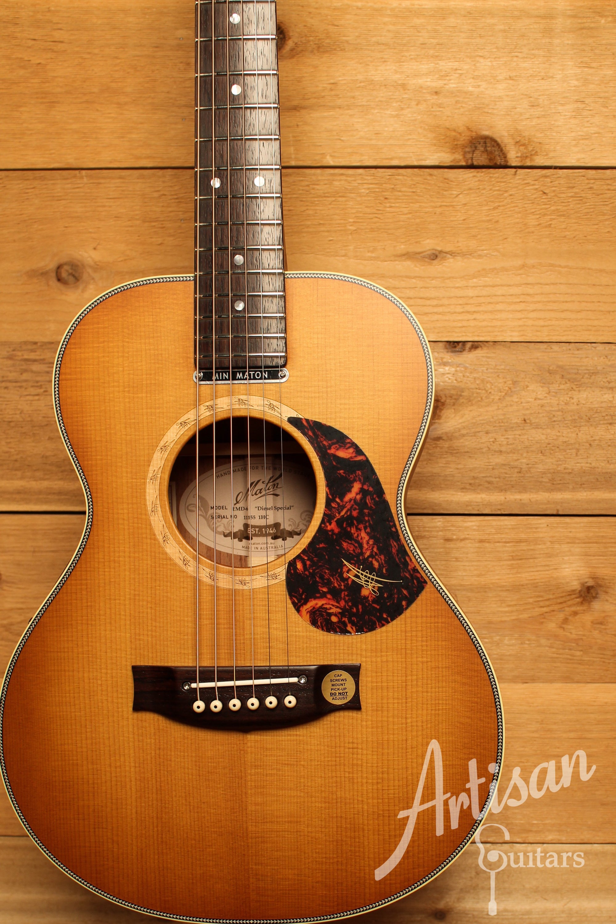 Maton EMD6 Mini Maton Diesel Sitka with Blackwood and Vintage Amber Sunburst ID-12323 - Artisan Guitars