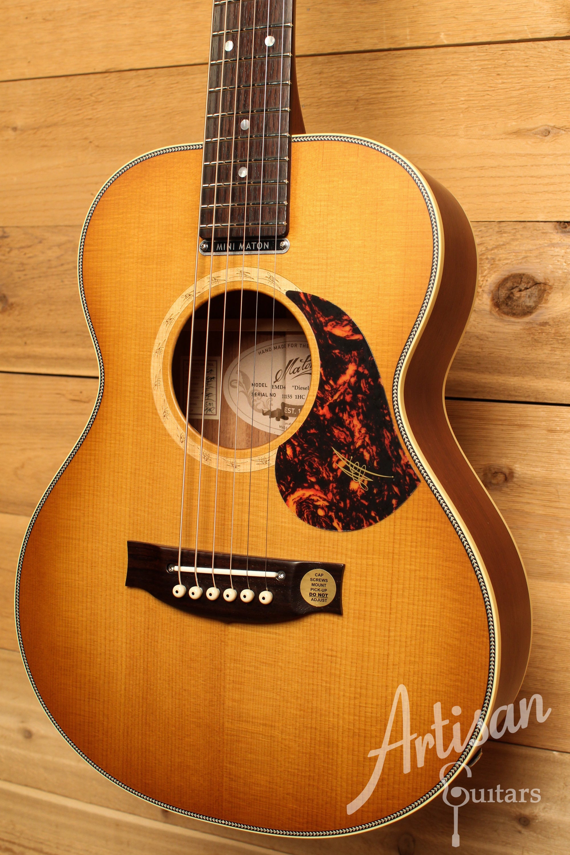 Maton EMD6 Mini Maton Diesel Sitka with Blackwood and Vintage Amber Sunburst ID-12323 - Artisan Guitars