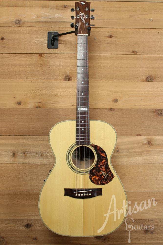 Maton EBG808TE Tommy Emmanuel Signature Sitka and Queensland Maple with AP5-Pro pickup ID-9495 - Artisan Guitars