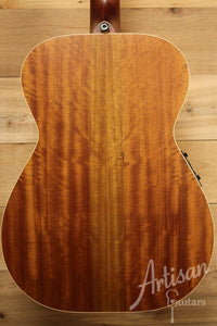 Maton EBG808TE Tommy Emmanuel Signature Sitka and Queensland Maple with AP5-Pro pickup ID-9495 - Artisan Guitars