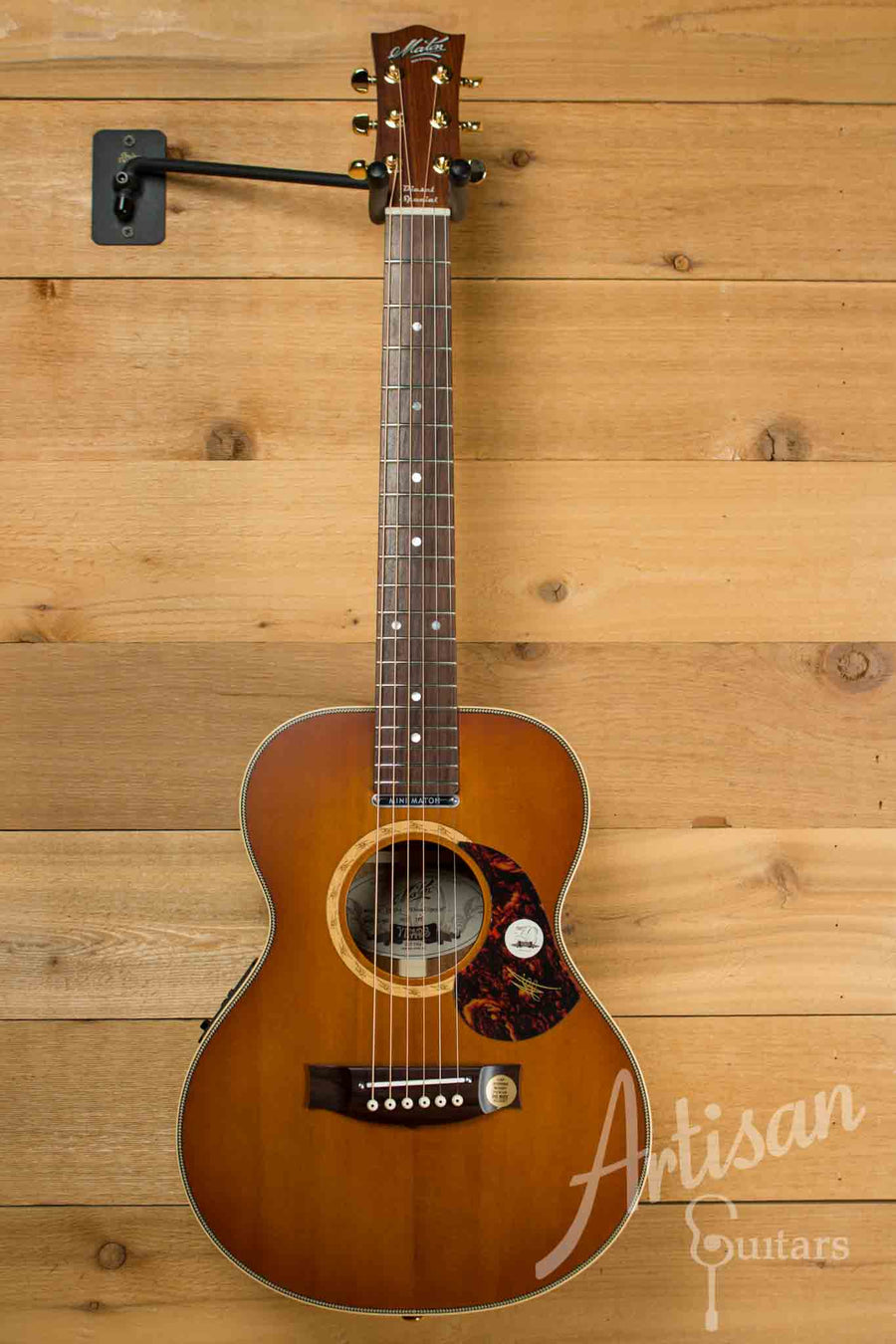 Maton EMD 6 Mini Maton Diesel Guitar Sitka with Blackwood and Vintage Amber Sunburst AP5 ID-10617 - Artisan Guitars