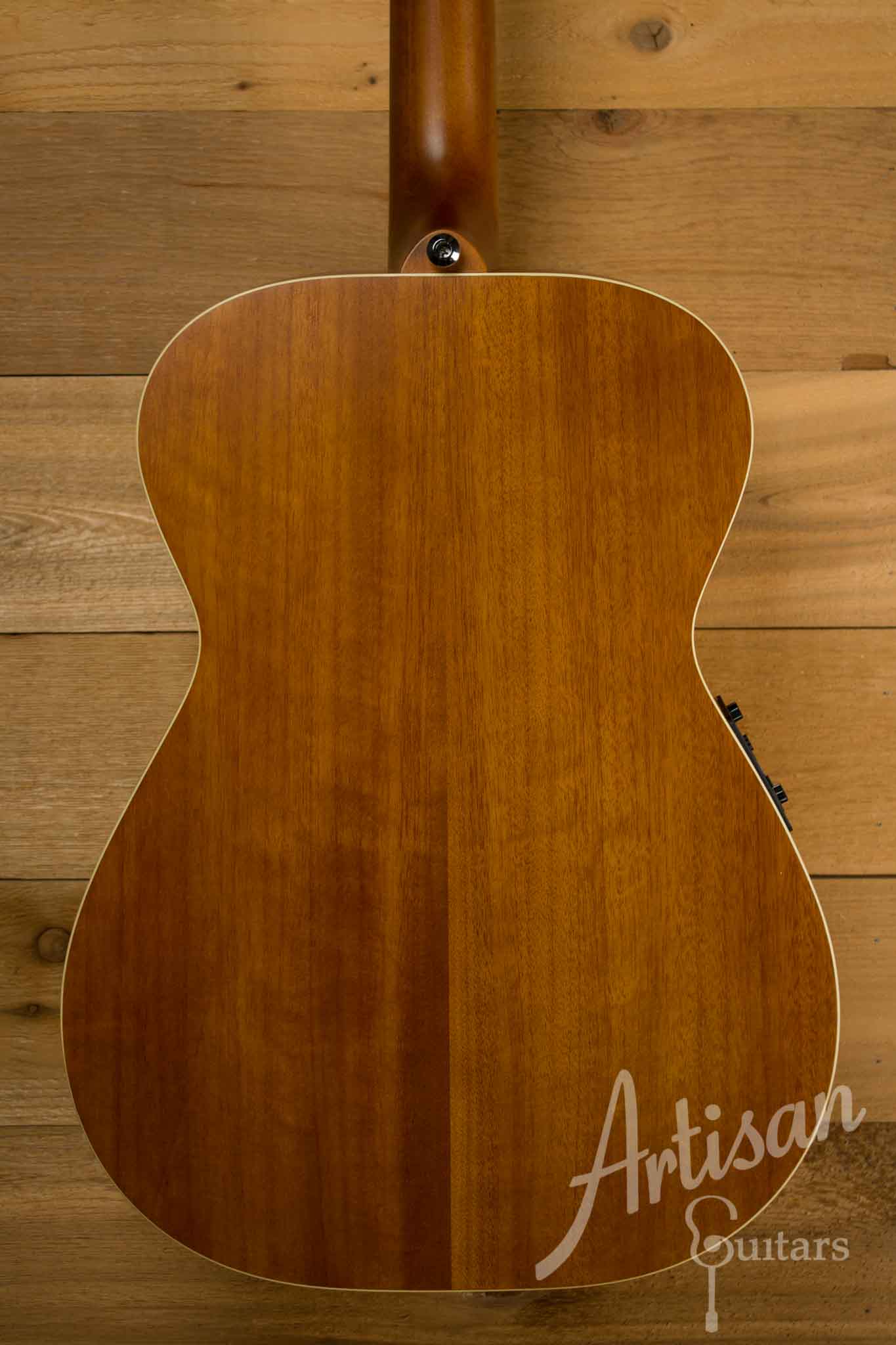 Maton EBG 808 TE Tommy Emmanuel Signature Guitar  ID-10527 - Artisan Guitars